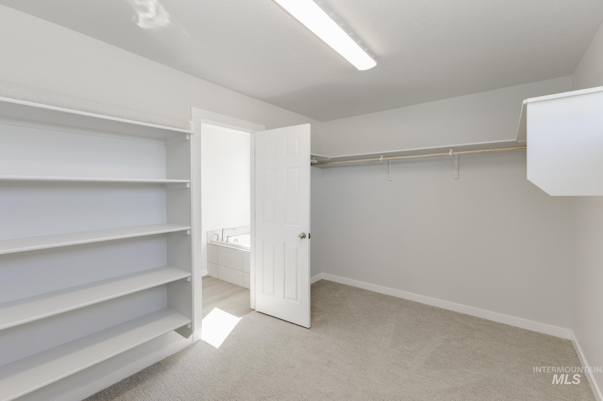 8448 S Tyrion Way, Kuna, Idaho 83634, 4 Bedrooms, 3 Bathrooms, Residential For Sale, Price $579,990,MLS 98952196