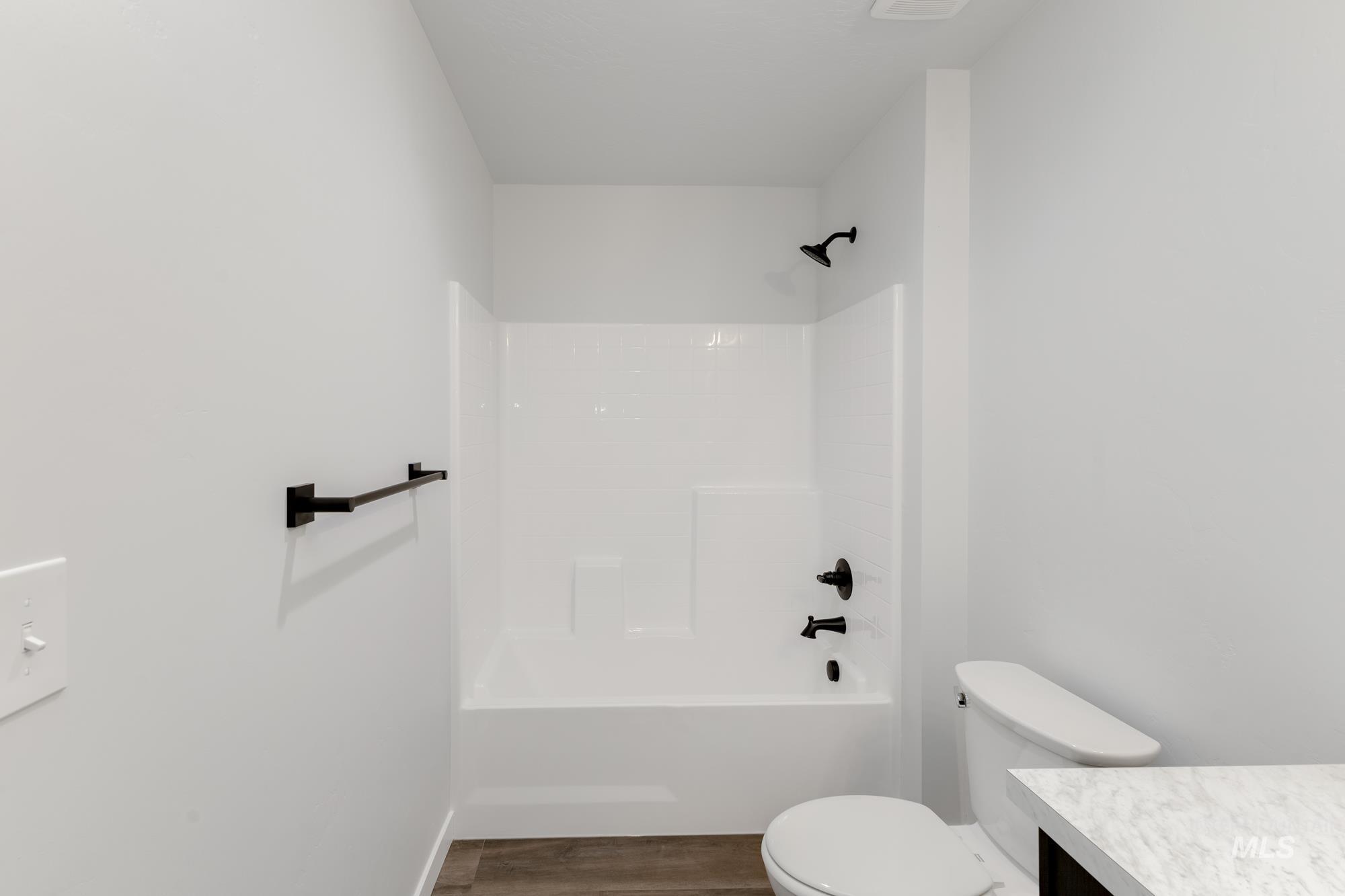 919 E Perjue Basin Dr, Nampa, Idaho 83686, 4 Bedrooms, 2.5 Bathrooms, Residential For Sale, Price $515,990,MLS 98952203