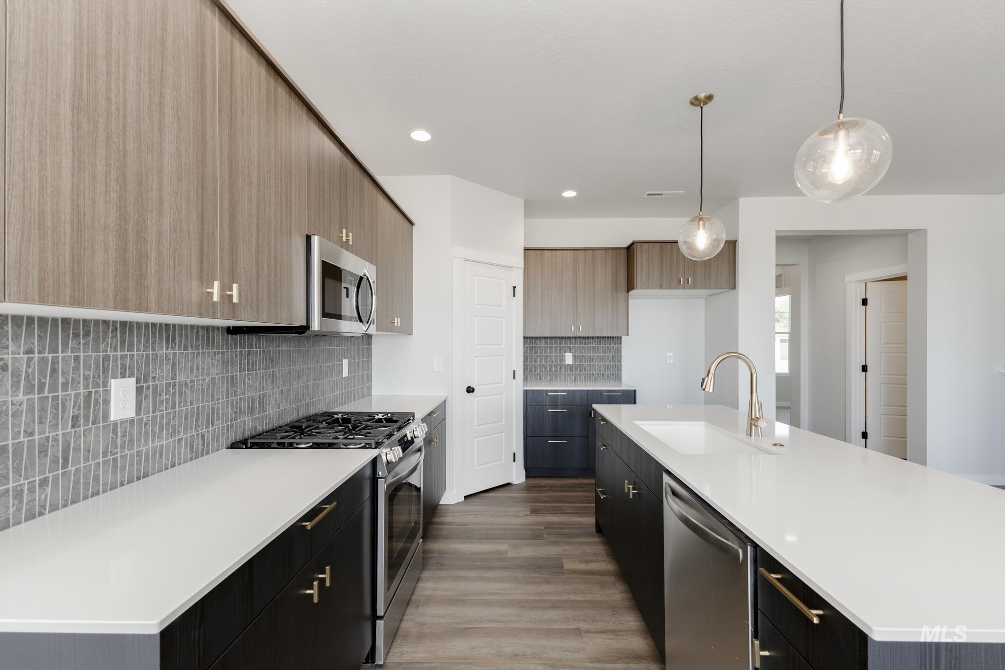 919 E Perjue Basin Dr, Nampa, Idaho 83686, 4 Bedrooms, 2.5 Bathrooms, Residential For Sale, Price $515,990,MLS 98952203