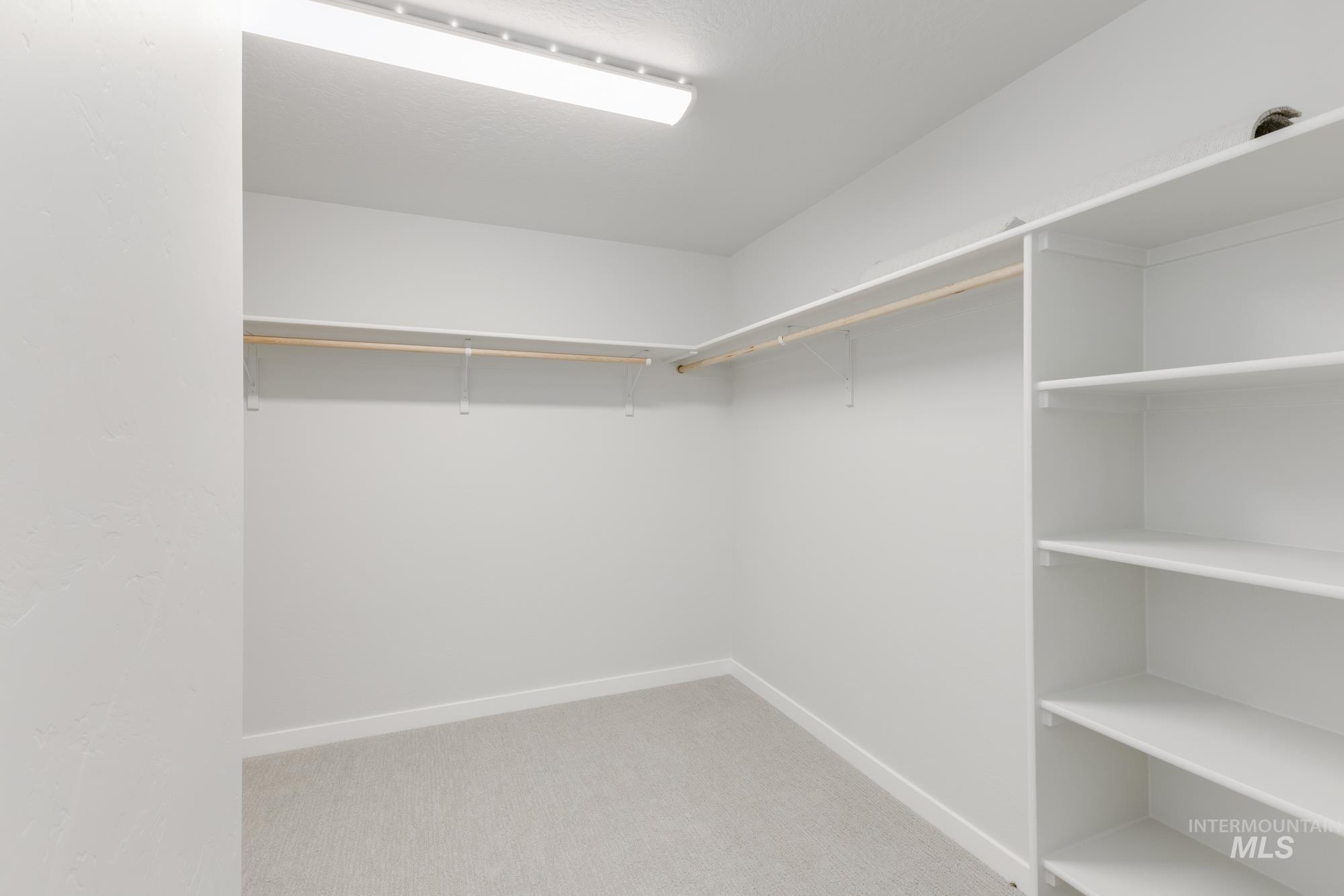 907 E Perjue Basin Dr, Nampa, Idaho 83686, 5 Bedrooms, 3 Bathrooms, Residential For Sale, Price $499,990,MLS 98952204