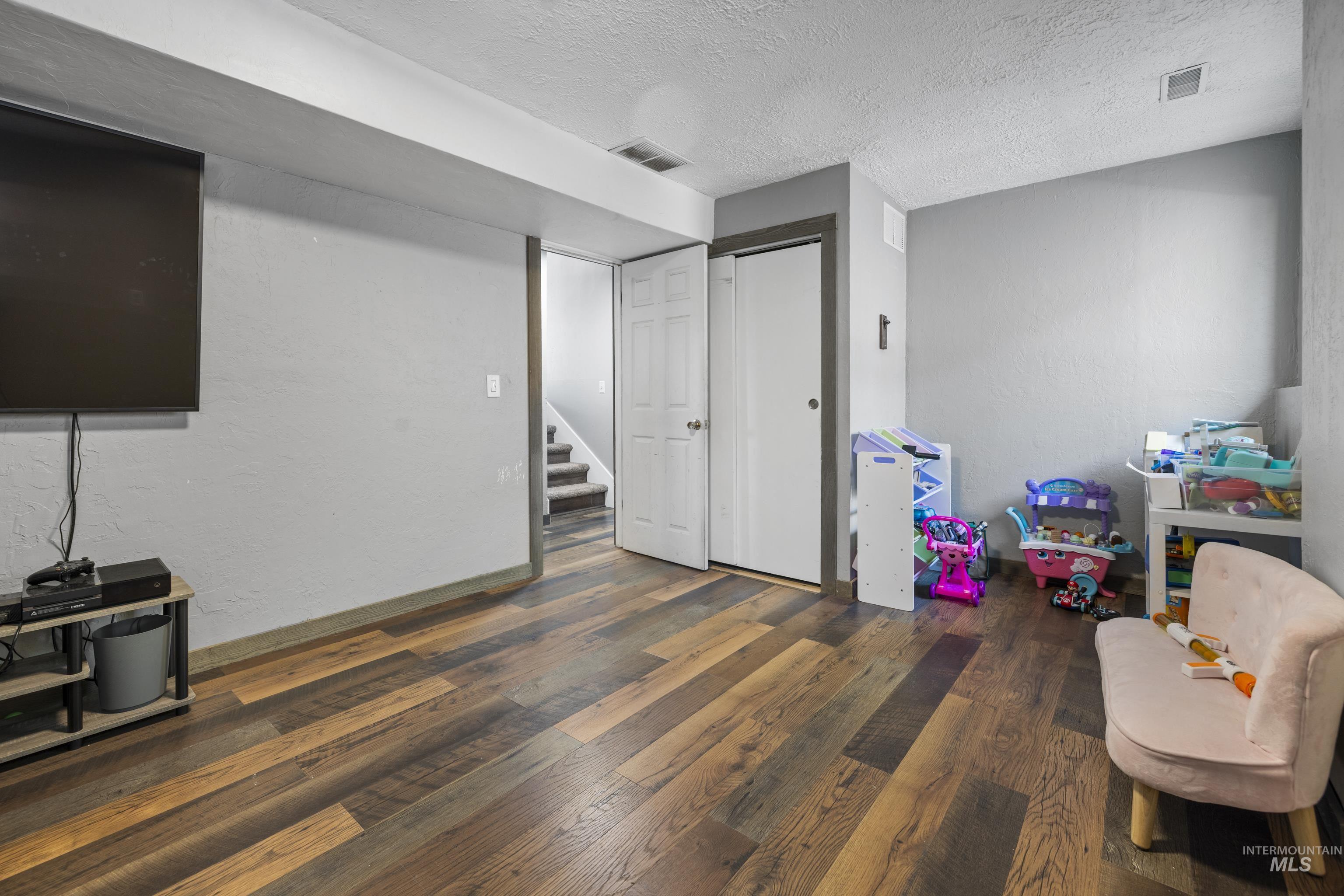 3636 W Palouse St, Boise, Idaho 83705, 4 Bedrooms, 2 Bathrooms, Residential For Sale, Price $455,000,MLS 98952219