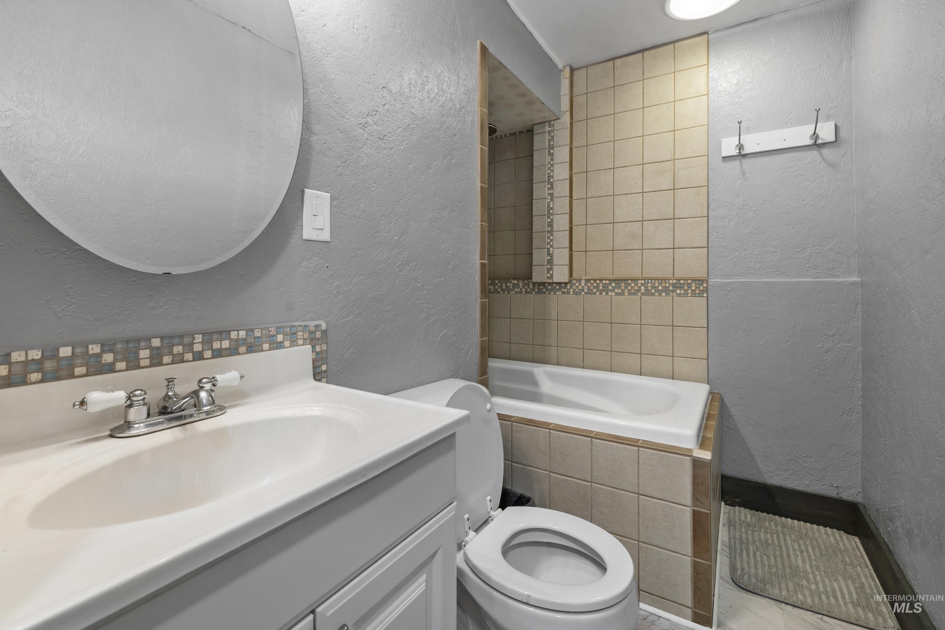 3636 W Palouse St, Boise, Idaho 83705, 4 Bedrooms, 2 Bathrooms, Residential For Sale, Price $455,000,MLS 98952219