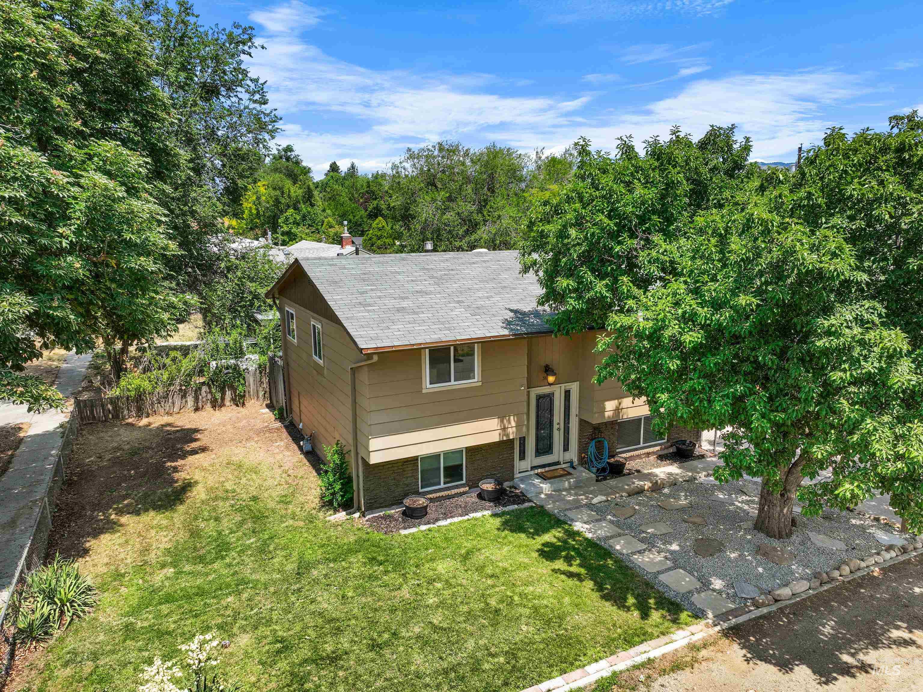 3636 W Palouse St, Boise, Idaho 83705, 4 Bedrooms, 2 Bathrooms, Residential For Sale, Price $455,000,MLS 98952219