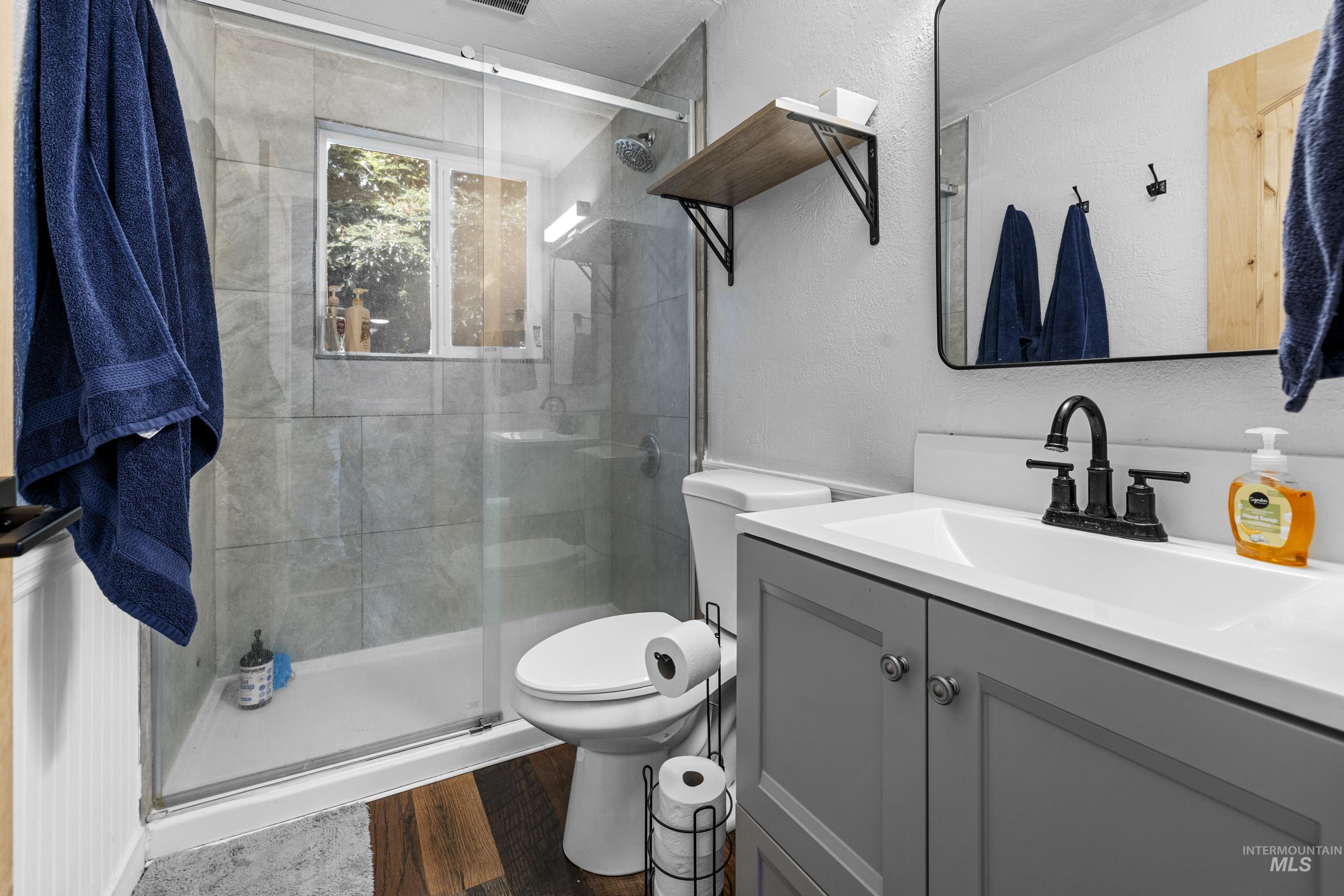 3636 W Palouse St, Boise, Idaho 83705, 4 Bedrooms, 2 Bathrooms, Residential For Sale, Price $455,000,MLS 98952219