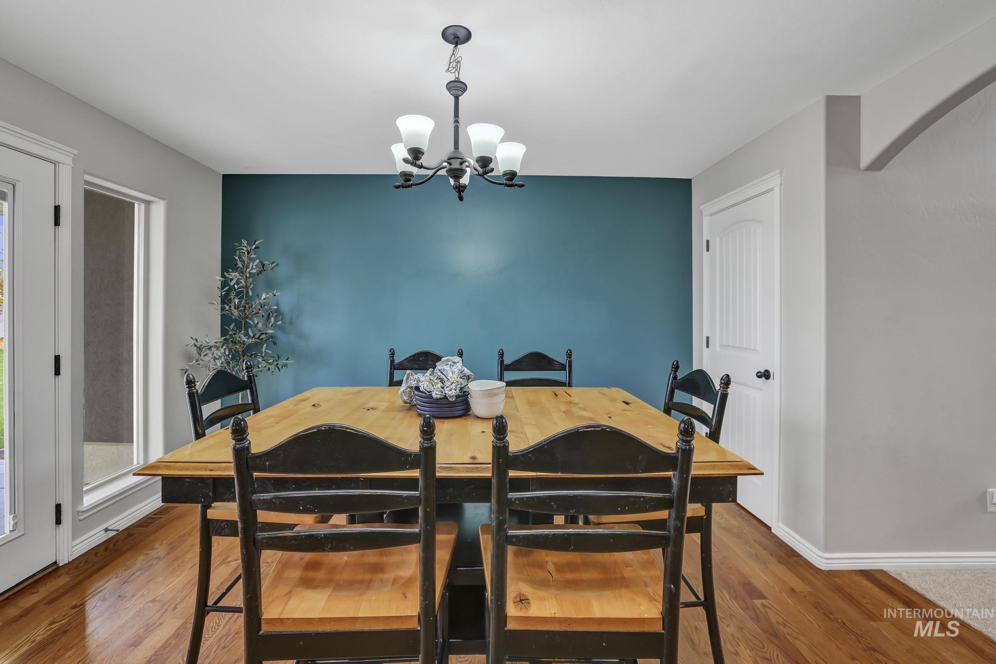 1021 Ballard Ln, Kimberly, Idaho 83341, 5 Bedrooms, 3 Bathrooms, Residential For Sale, Price $534,900,MLS 98952314