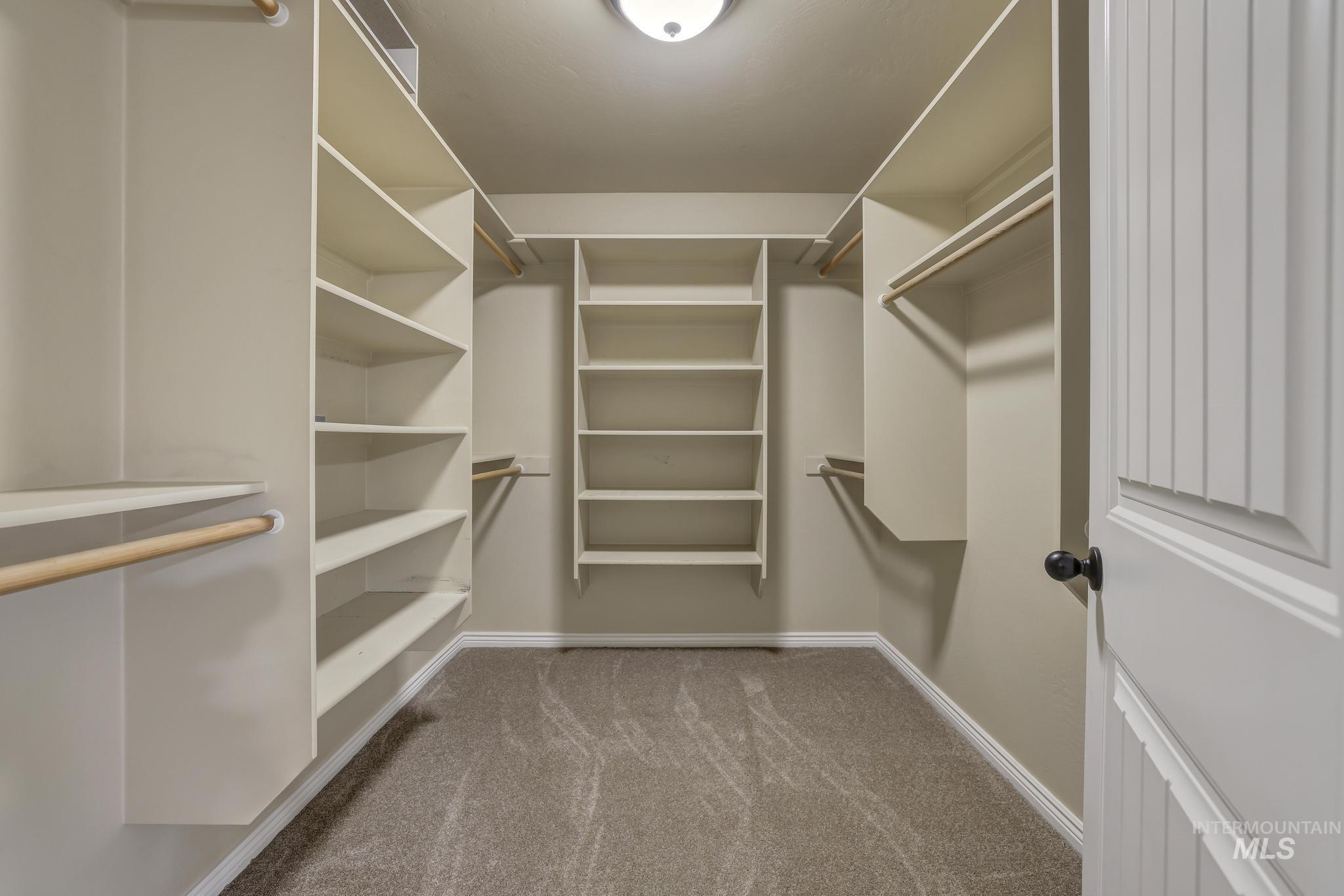 1021 Ballard Ln, Kimberly, Idaho 83341, 5 Bedrooms, 3 Bathrooms, Residential For Sale, Price $534,900,MLS 98952314