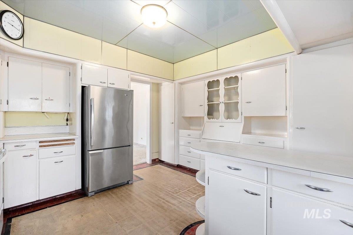 234 N Idaho St., Wendell, Idaho 83355, 4 Bedrooms, 3 Bathrooms, Residential For Sale, Price $399,000,MLS 98952382