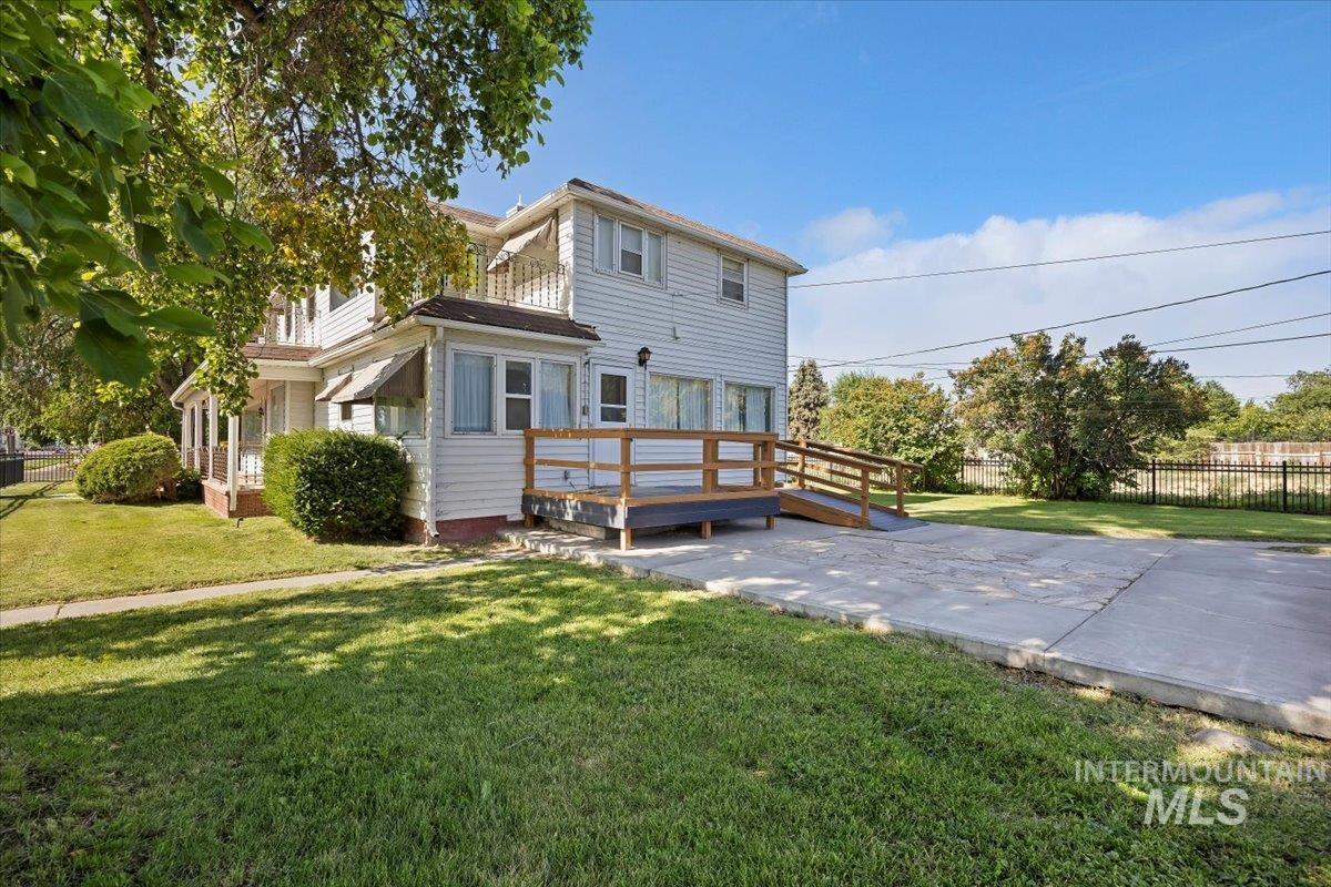 234 N Idaho St., Wendell, Idaho 83355, 4 Bedrooms, 3 Bathrooms, Residential For Sale, Price $399,000,MLS 98952382