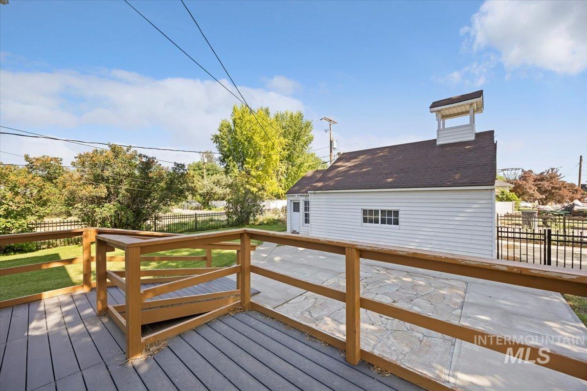 234 N Idaho St., Wendell, Idaho 83355, 4 Bedrooms, 3 Bathrooms, Residential For Sale, Price $399,000,MLS 98952382