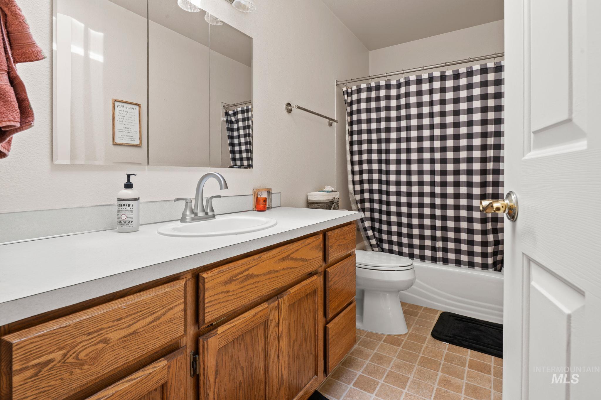 1443 29th St, Lewiston, Idaho 83501, 3 Bedrooms, 2 Bathrooms, Residential For Sale, Price $339,900,MLS 98952397