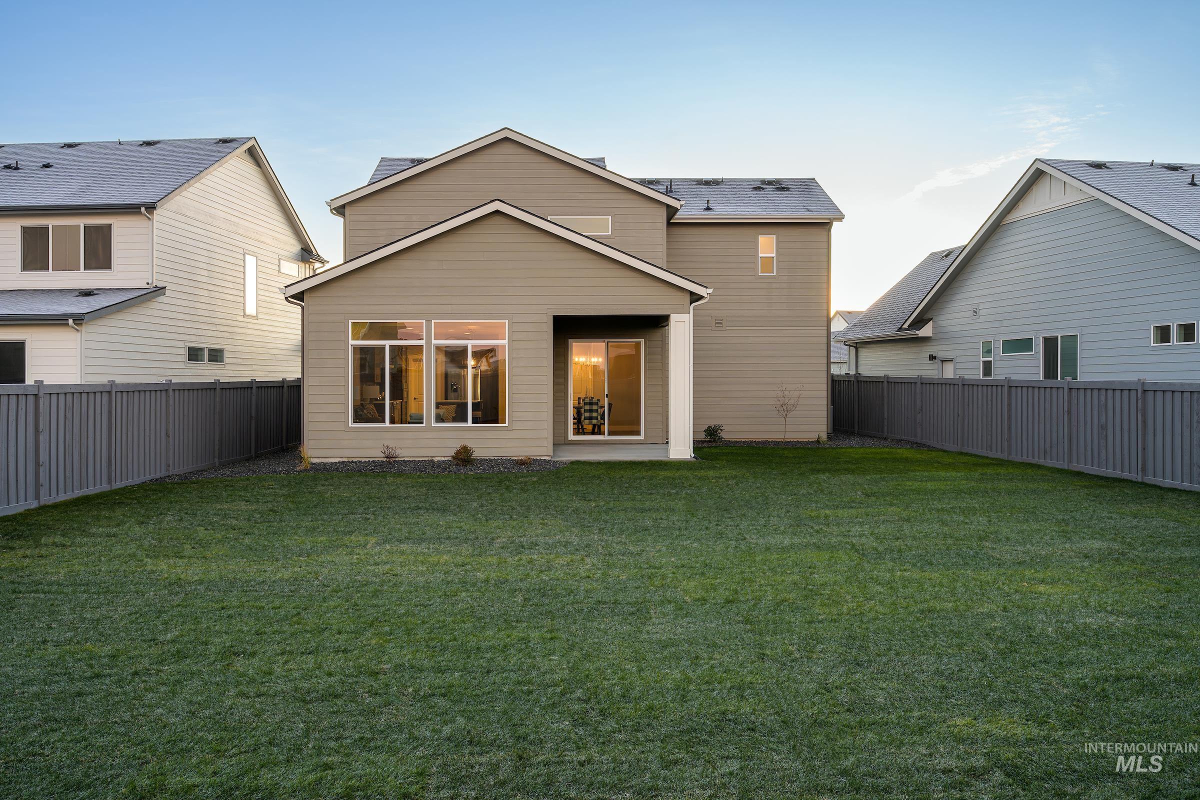 18307 Arch Haven Way, Nampa, Idaho 83687, 3 Bedrooms, 2.5 Bathrooms, Residential For Sale, Price $542,900,MLS 98952475