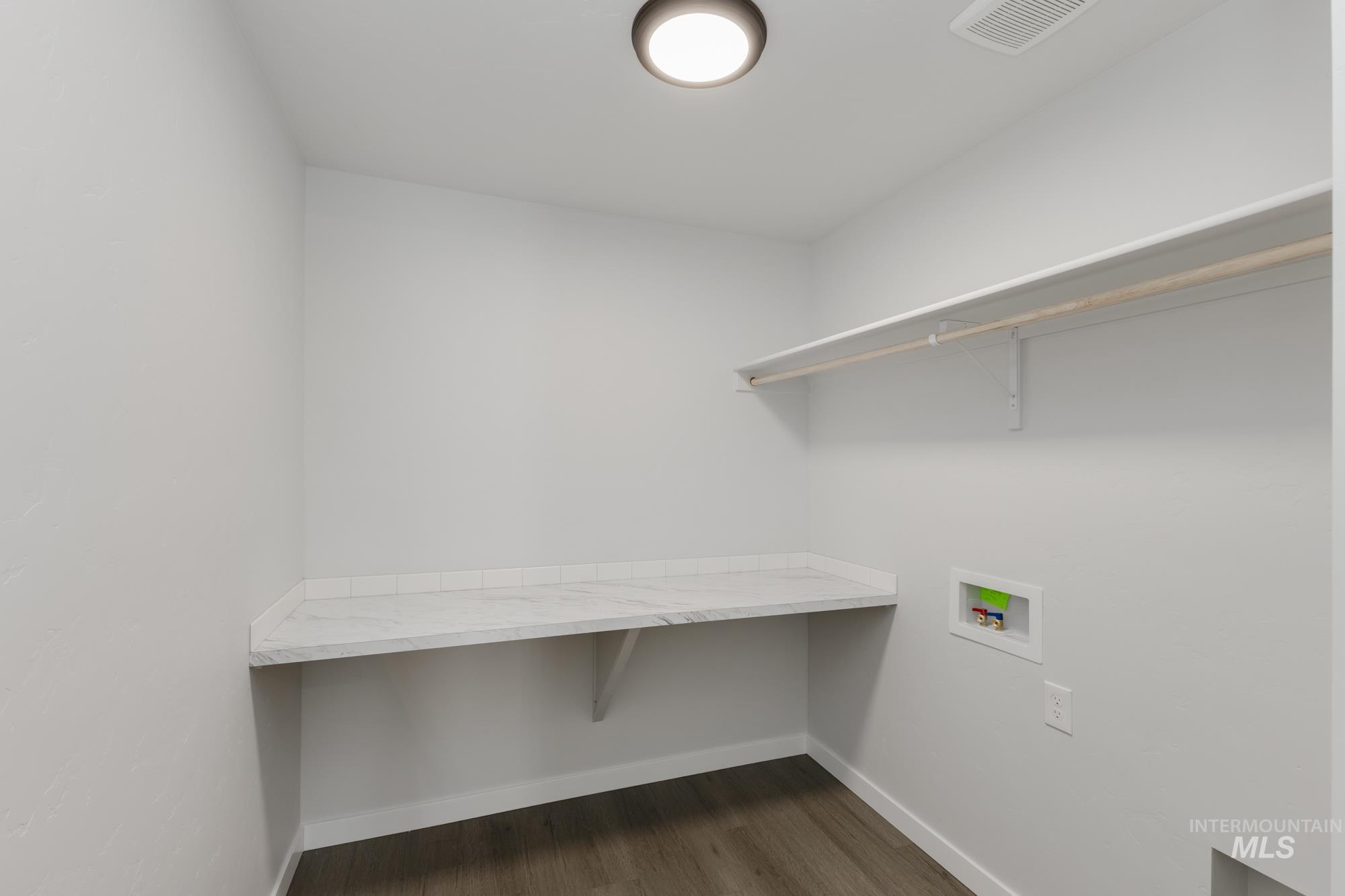 218 Moose St, Horseshoe Bend, Idaho 83629, 3 Bedrooms, 2.5 Bathrooms, Residential For Sale, Price $349,990,MLS 98952477