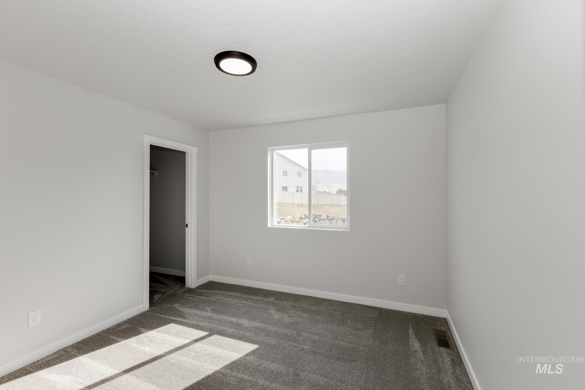 216 Moose St, Horseshoe Bend, Idaho 83629, 3 Bedrooms, 2.5 Bathrooms, Residential For Sale, Price $354,990,MLS 98952484