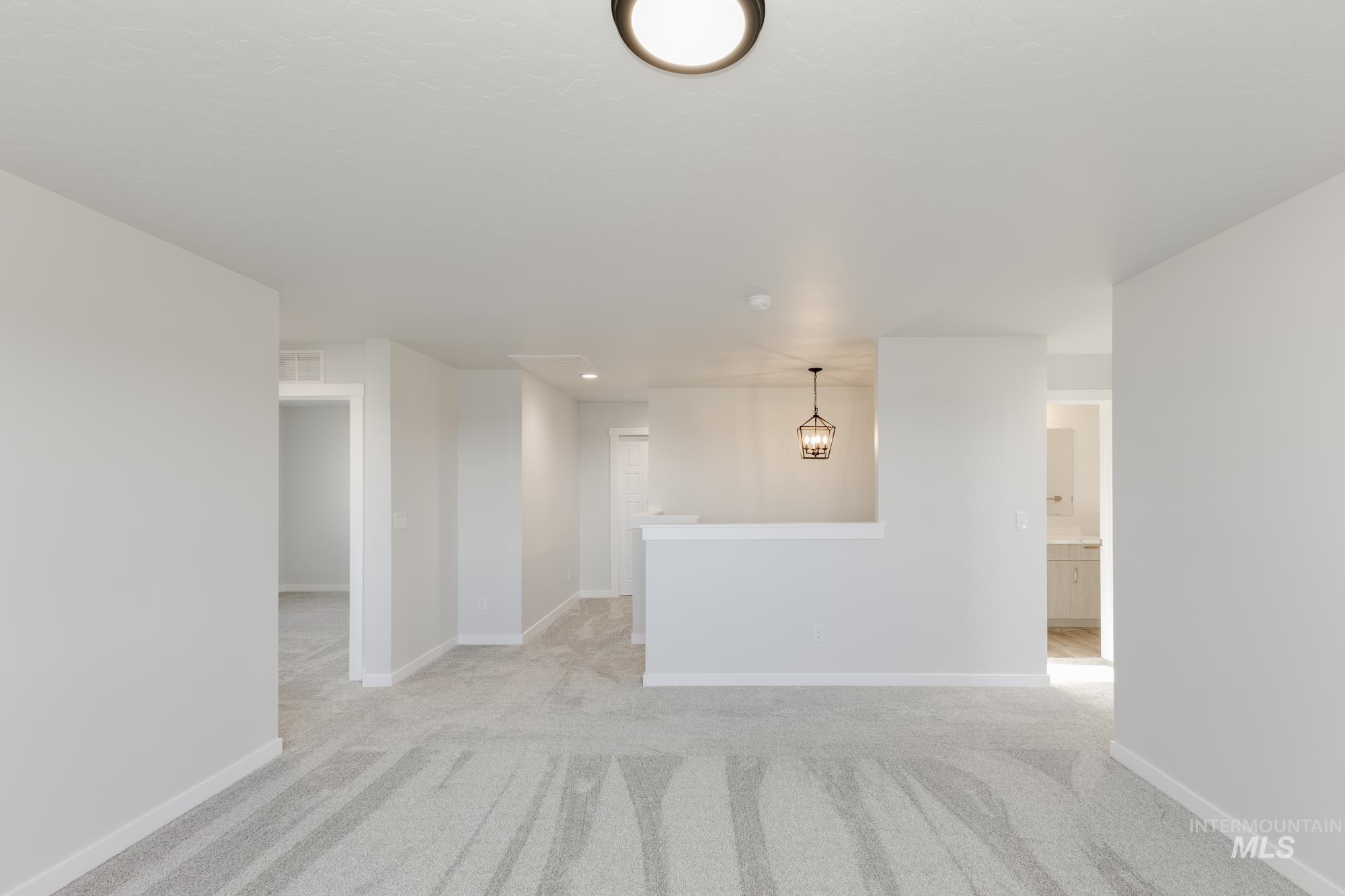 11104 W Teratai St, Star, Idaho 83669, 5 Bedrooms, 3 Bathrooms, Residential For Sale, Price $539,990,MLS 98952496