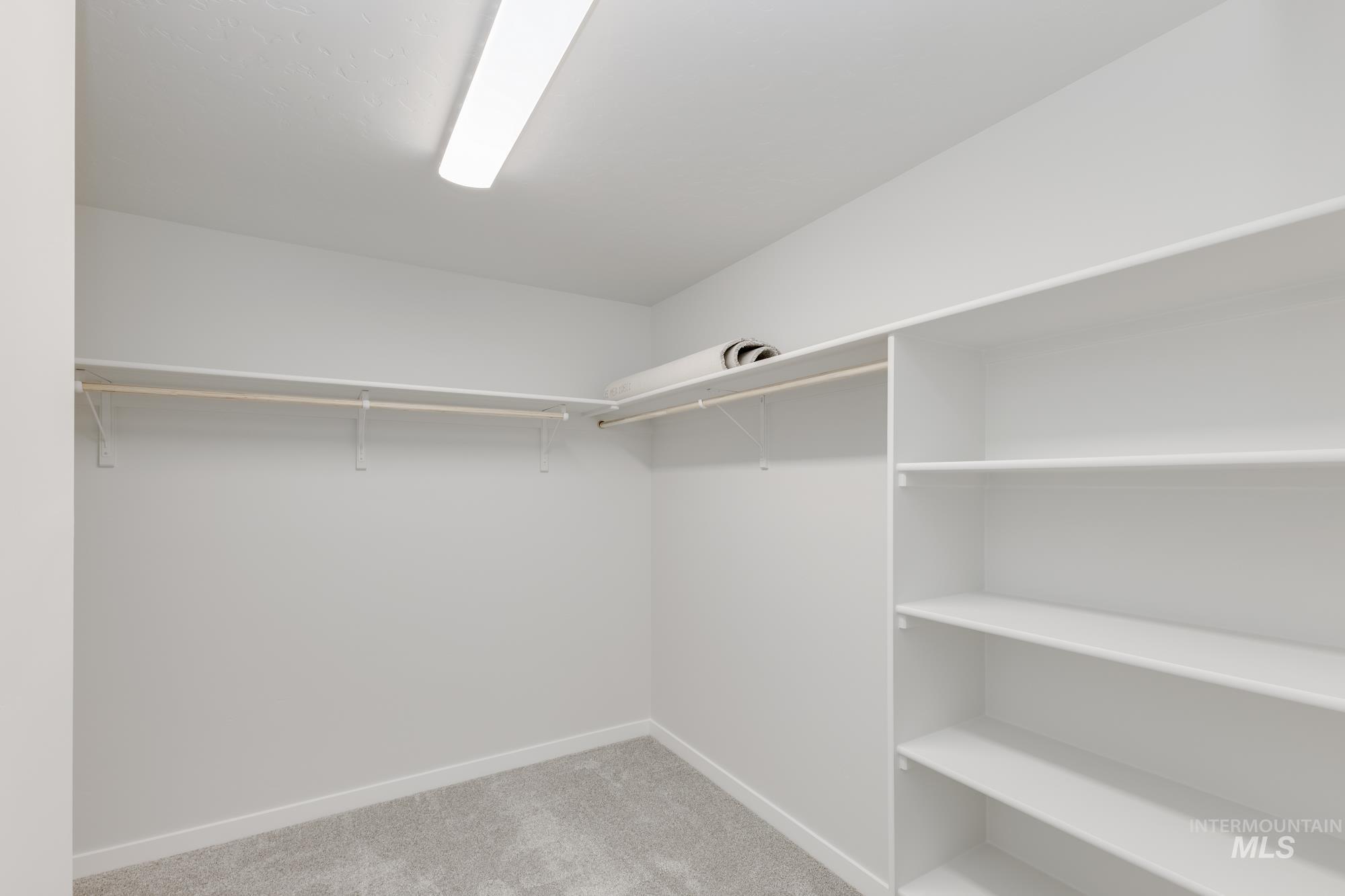 11104 W Teratai St, Star, Idaho 83669, 5 Bedrooms, 3 Bathrooms, Residential For Sale, Price $539,990,MLS 98952496