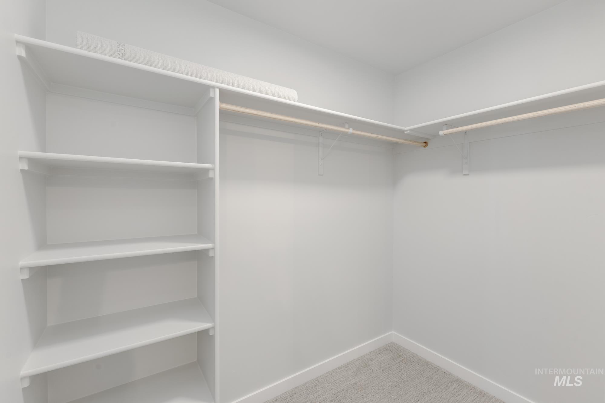 4939 S Amorita Ave, Meridian, Idaho 83642, 3 Bedrooms, 2.5 Bathrooms, Residential For Sale, Price $434,990,MLS 98952512