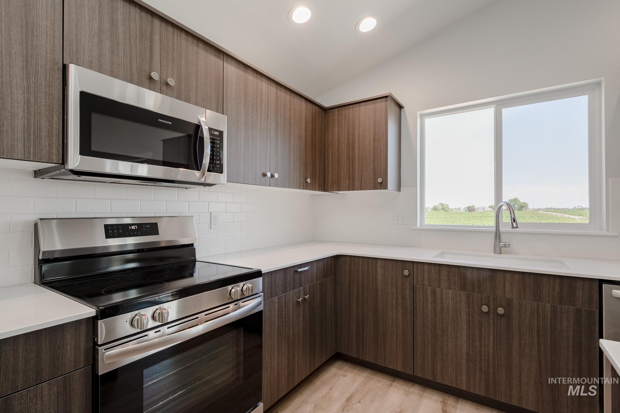 3910 W Tribute St, Meridian, Idaho 83642, 4 Bedrooms, 2 Bathrooms, Residential For Sale, Price $419,990,MLS 98952517