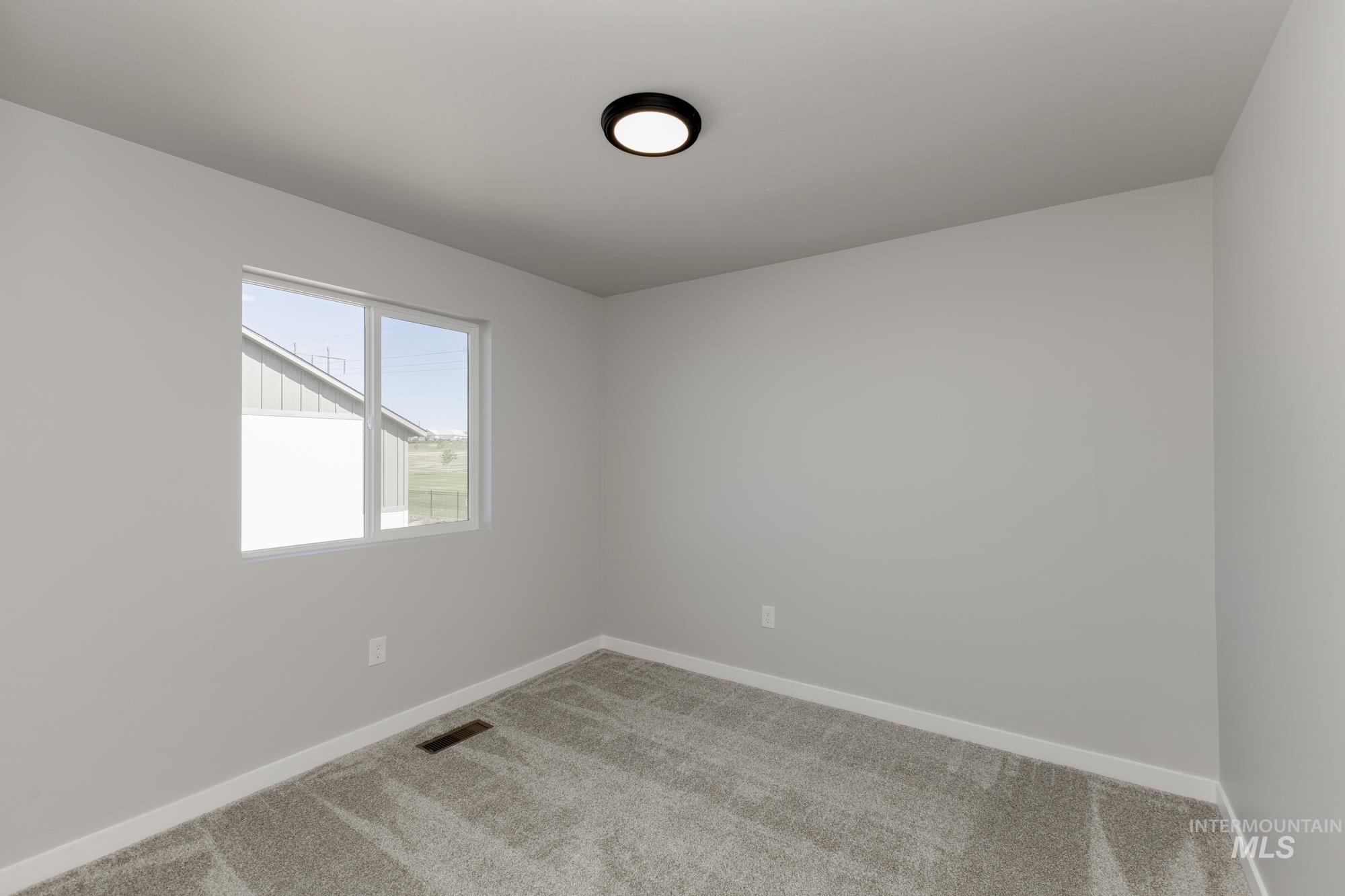 6700 S Orofino Creek Pl, Meridian, Idaho 83642, 4 Bedrooms, 2.5 Bathrooms, Residential For Sale, Price $484,990,MLS 98952523