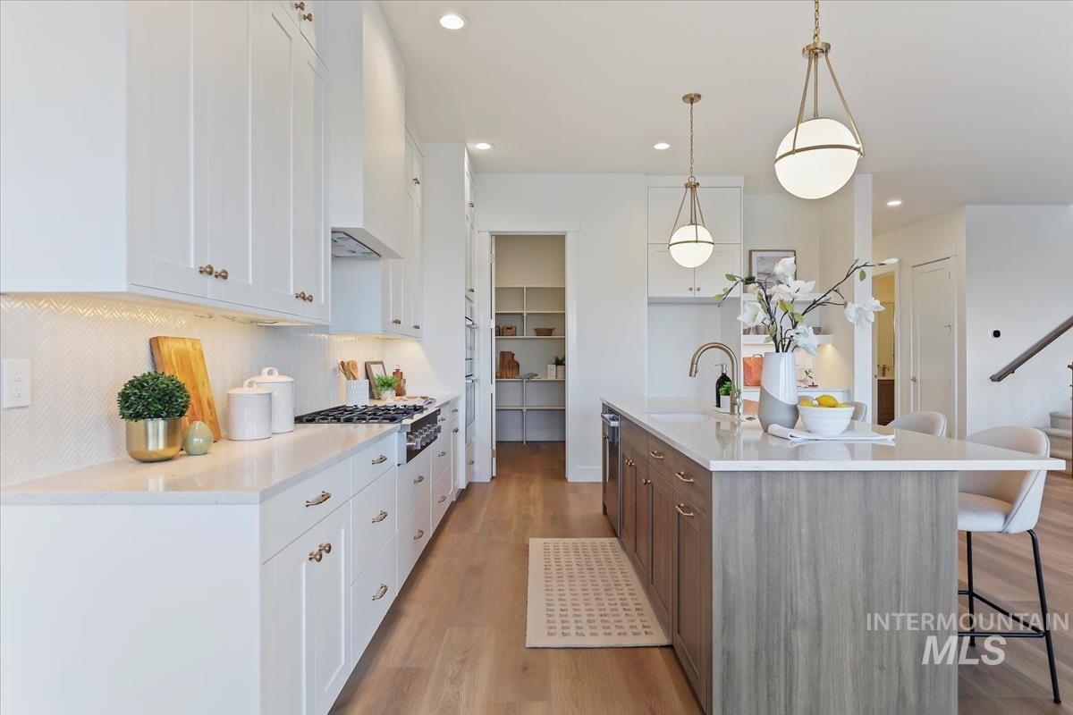 2228 N Palaestra Ave, Eagle, Idaho 83616, 5 Bedrooms, 3.5 Bathrooms, Residential For Sale, Price $1,079,000,MLS 98952579