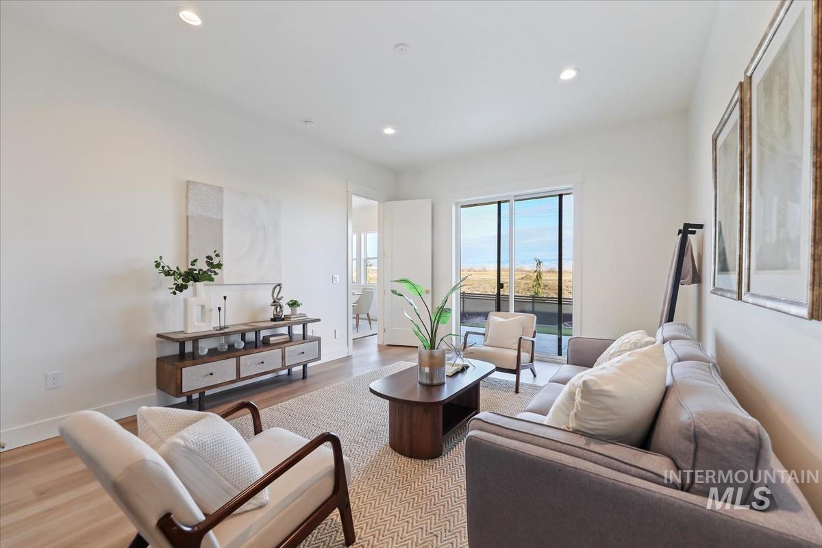 2228 N Palaestra Ave, Eagle, Idaho 83616, 5 Bedrooms, 3.5 Bathrooms, Residential For Sale, Price $1,079,000,MLS 98952579