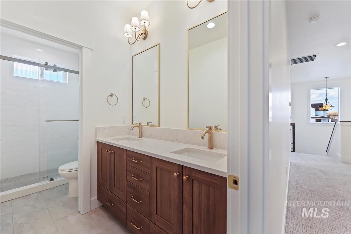 2228 N Palaestra Ave, Eagle, Idaho 83616, 5 Bedrooms, 3.5 Bathrooms, Residential For Sale, Price $1,079,000,MLS 98952579