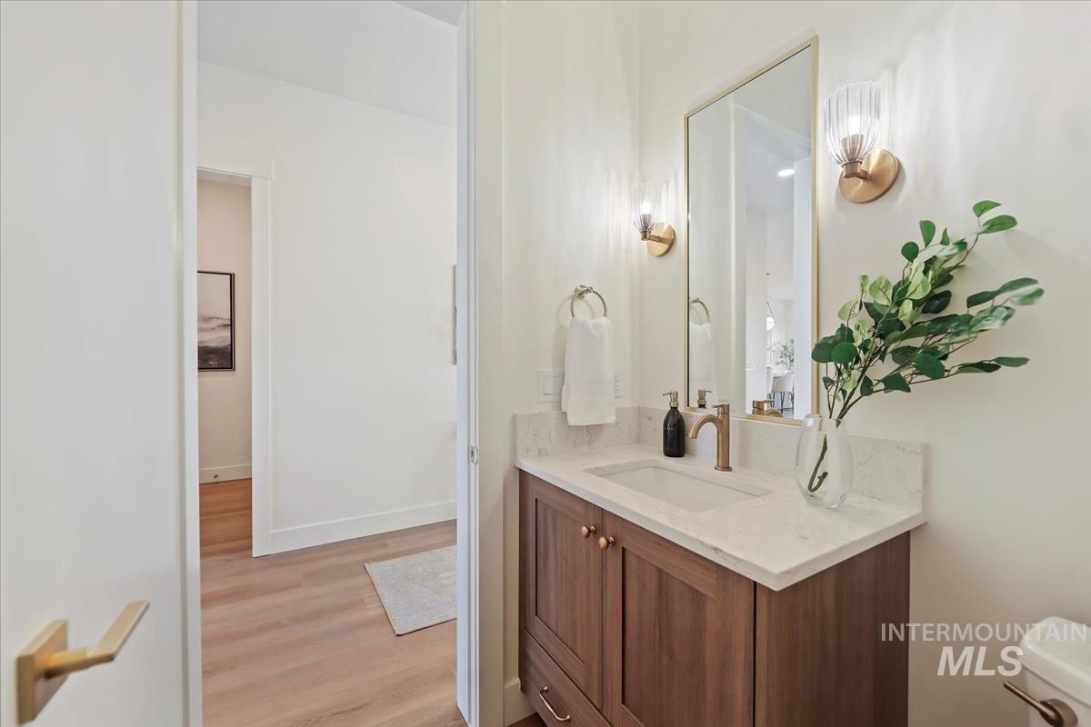 2228 N Palaestra Ave, Eagle, Idaho 83616, 5 Bedrooms, 3.5 Bathrooms, Residential For Sale, Price $1,079,000,MLS 98952579