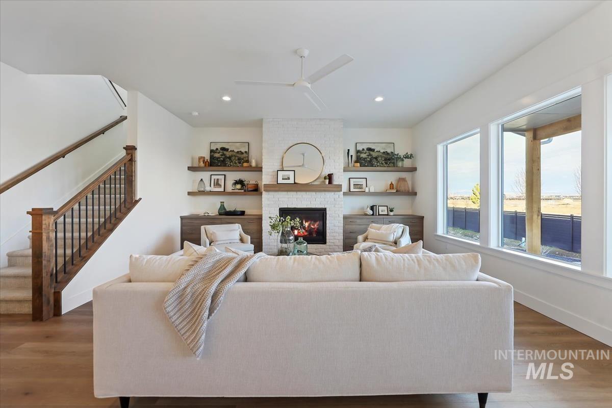 2228 N Palaestra Ave, Eagle, Idaho 83616, 5 Bedrooms, 3.5 Bathrooms, Residential For Sale, Price $949,000, 98952579