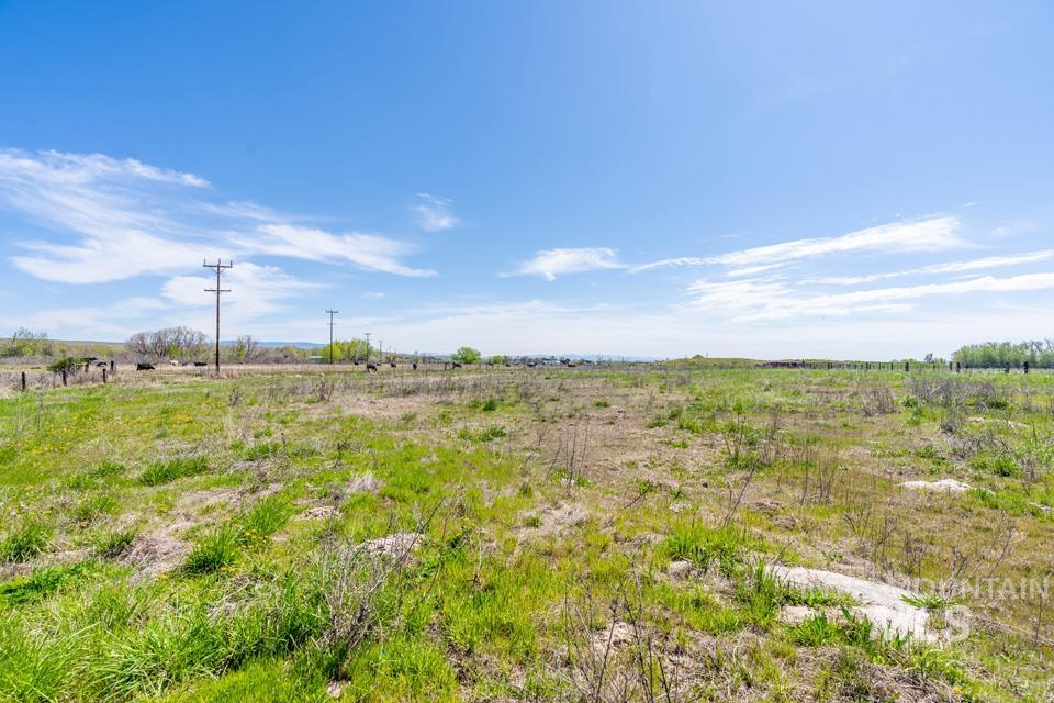 View of yard featuring a rural view