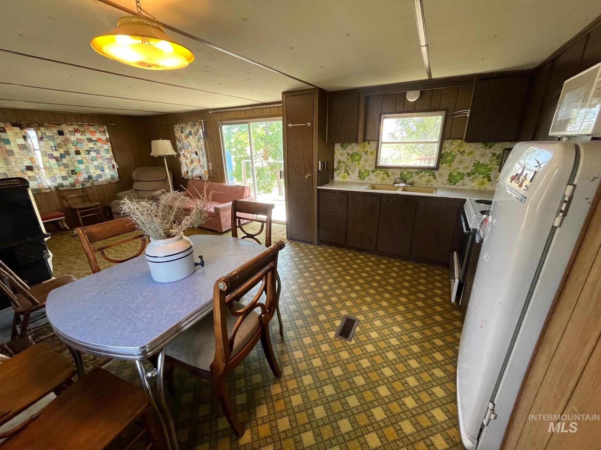 106 + 108 Gates Rd., West Magic, Idaho 83352, 2 Bedrooms, 1 Bathroom, Residential For Sale, Price $159,000,MLS 98952847