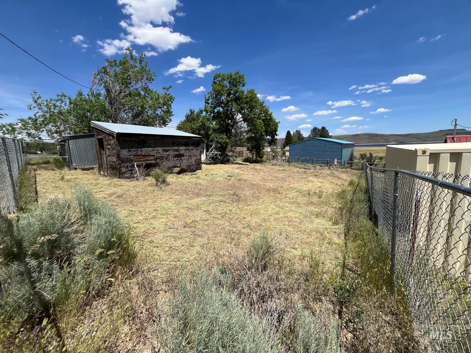106 + 108 Gates Rd., West Magic, Idaho 83352, 2 Bedrooms, 1 Bathroom, Residential For Sale, Price $159,000,MLS 98952847