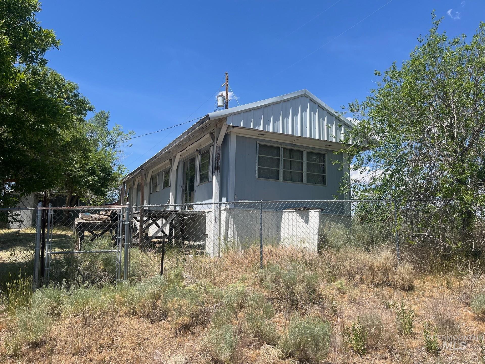 106 + 108 Gates Rd., West Magic, Idaho 83352, 2 Bedrooms, 1 Bathroom, Residential For Sale, Price $159,000,MLS 98952847