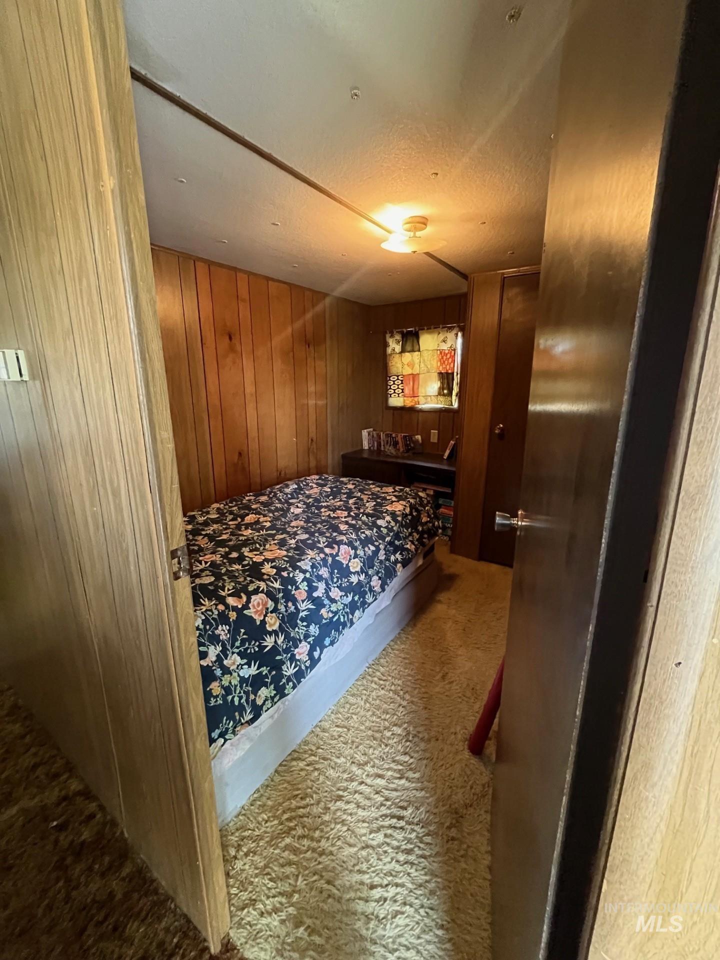 106 + 108 Gates Rd., West Magic, Idaho 83352, 2 Bedrooms, 1 Bathroom, Residential For Sale, Price $159,000,MLS 98952847