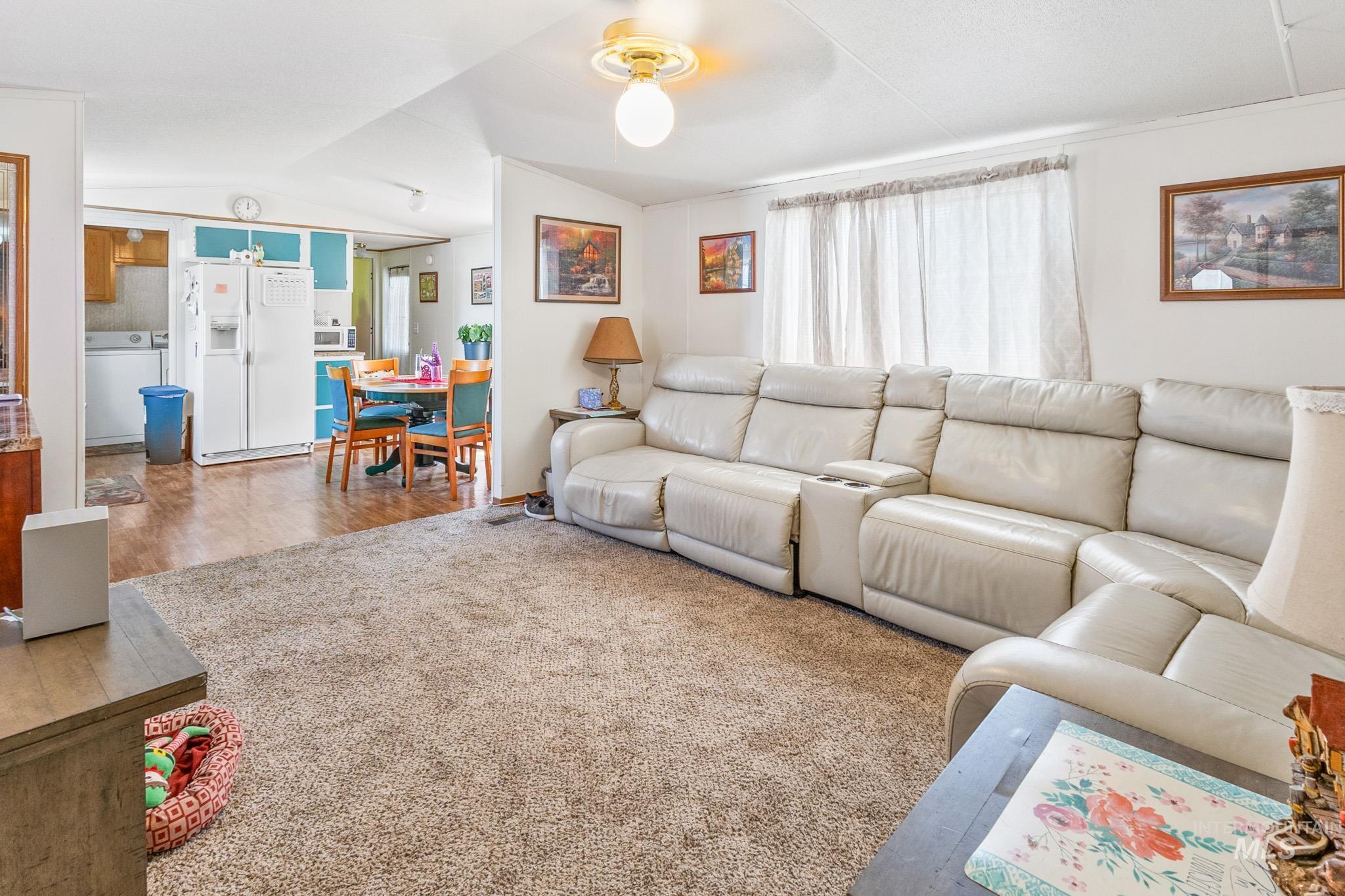 1401 N Midland, Nampa, Idaho 83651, 3 Bedrooms, 2 Bathrooms, Residential For Sale, Price $99,900, 98952912