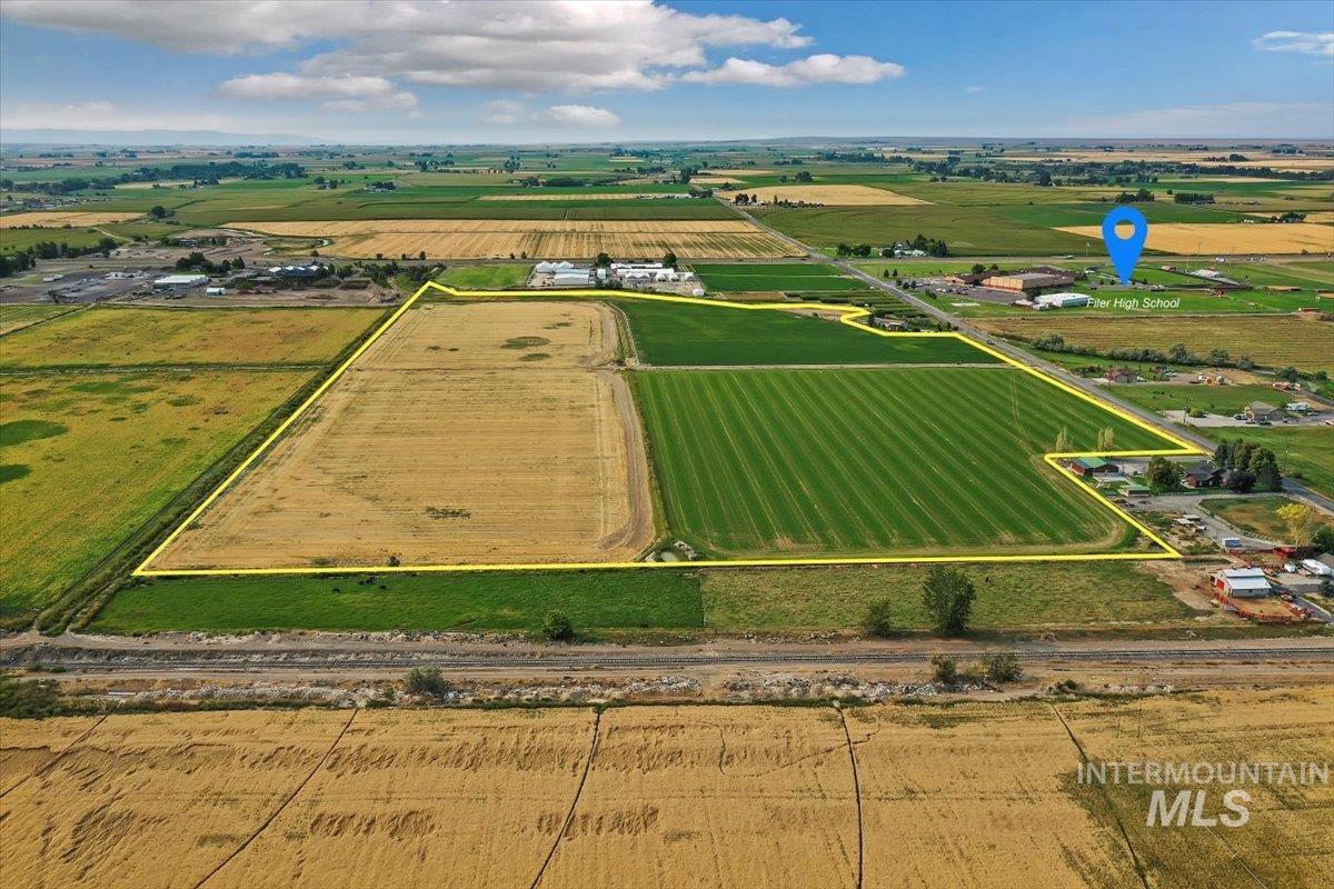3940 N 2300 E, Filer, Idaho 83328, Land For Sale, Price $1,999,000,MLS 98952927