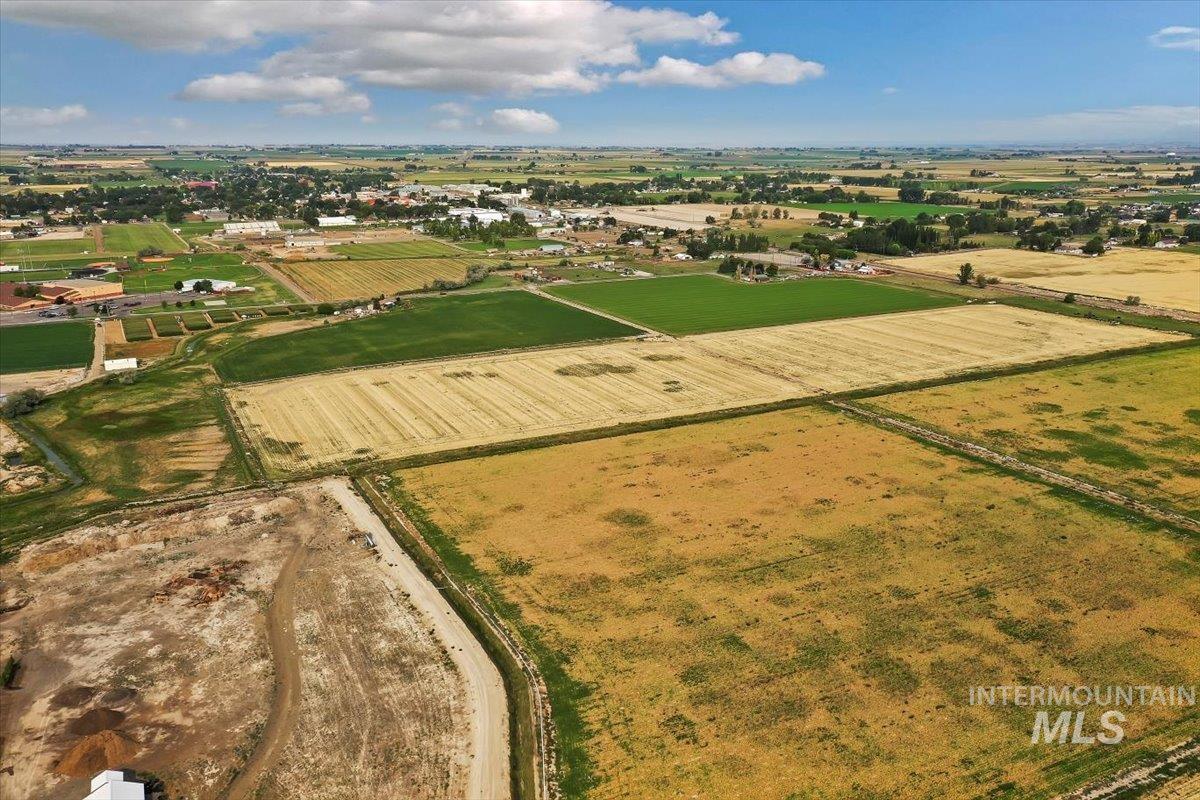 3940 N 2300 E, Filer, Idaho 83328, Land For Sale, Price $1,999,000,MLS 98952927