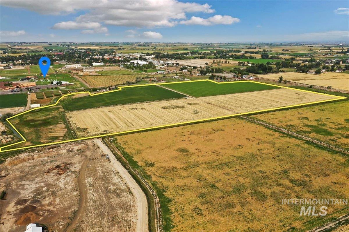 3940 N 2300 E, Filer, Idaho 83328, Land For Sale, Price $1,999,000,MLS 98952927