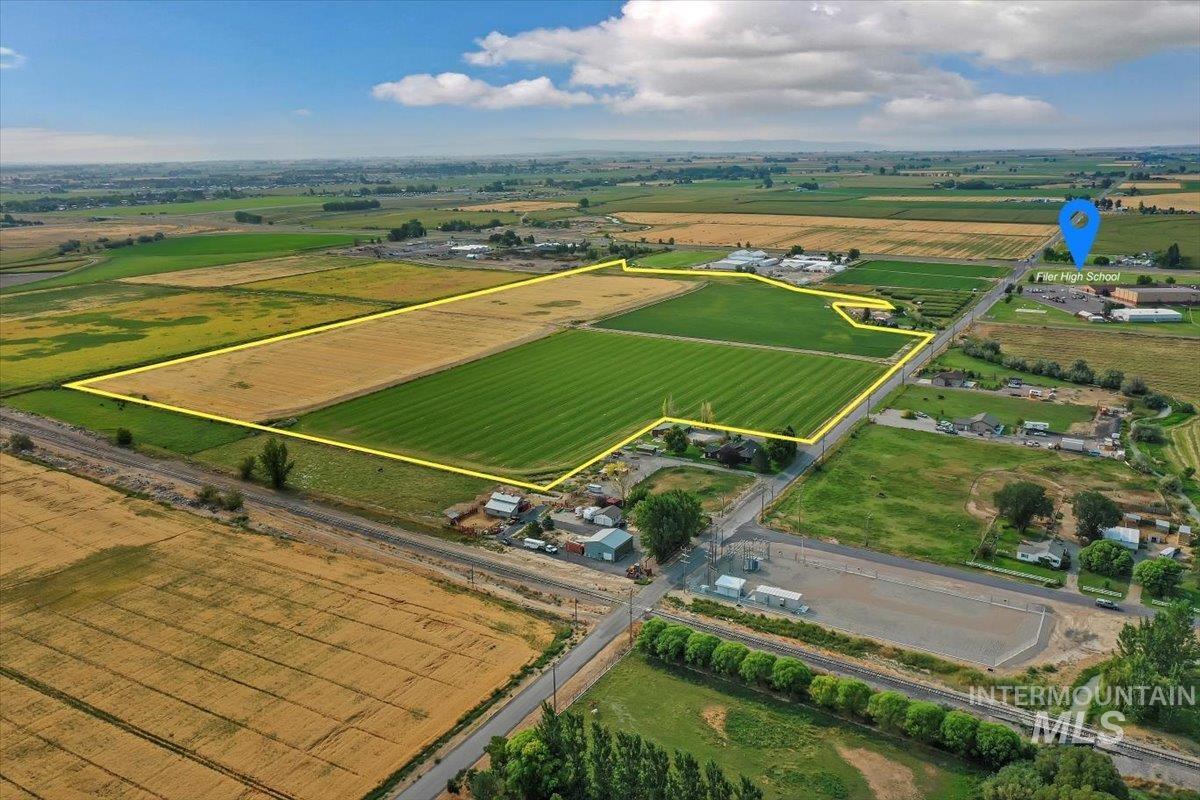 3940 N 2300 E, Filer, Idaho 83328, Land For Sale, Price $1,999,000,MLS 98952928