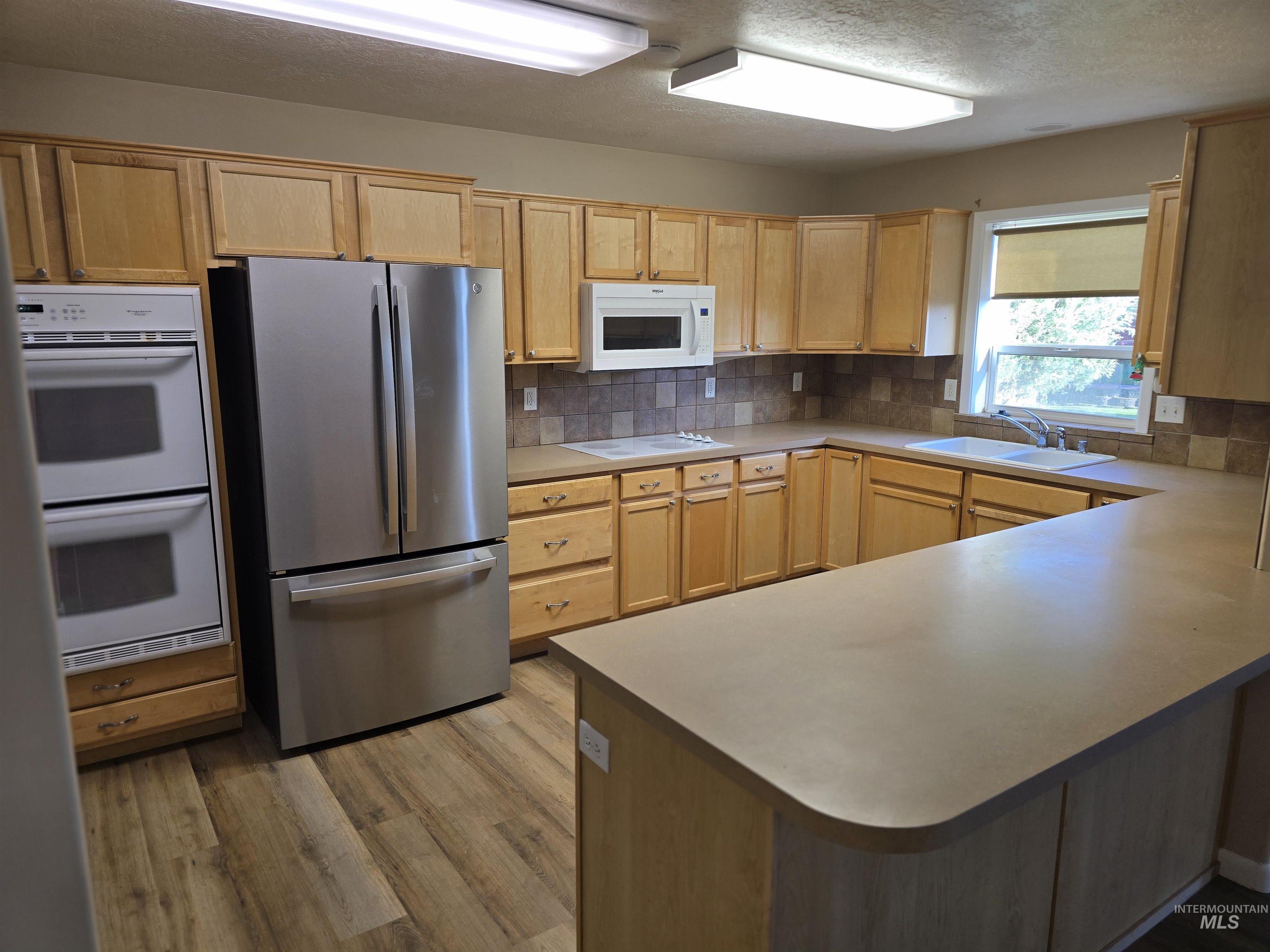 1818 Granada, Twin Falls, Idaho 83301, 5 Bedrooms, 2.5 Bathrooms, Residential For Sale, Price $395,000, 98952929