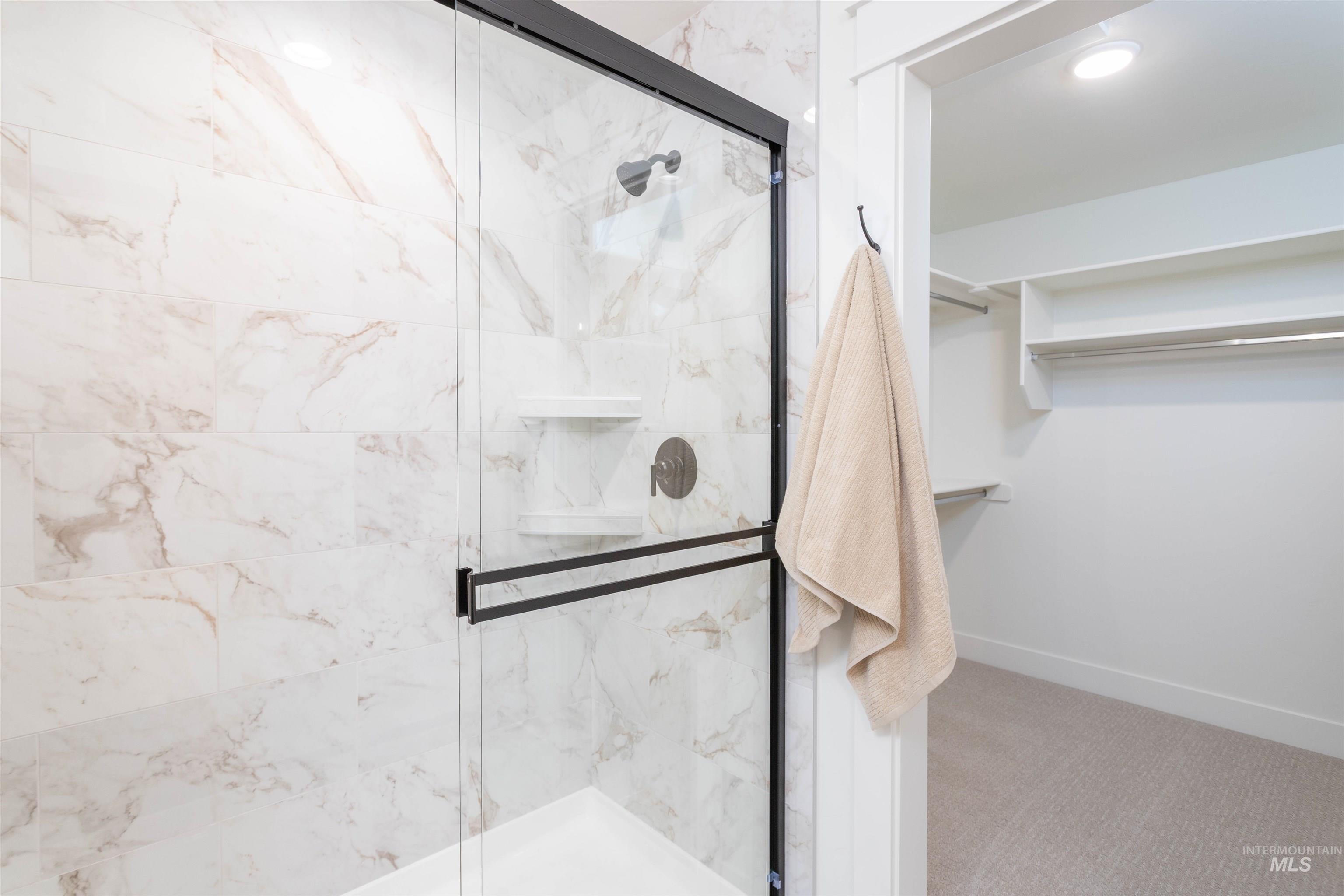 6186 N Holly Springs Ln, Eagle, Idaho 83616, 3 Bedrooms, 2.5 Bathrooms, Residential For Sale, Price $449,900,MLS 98952933