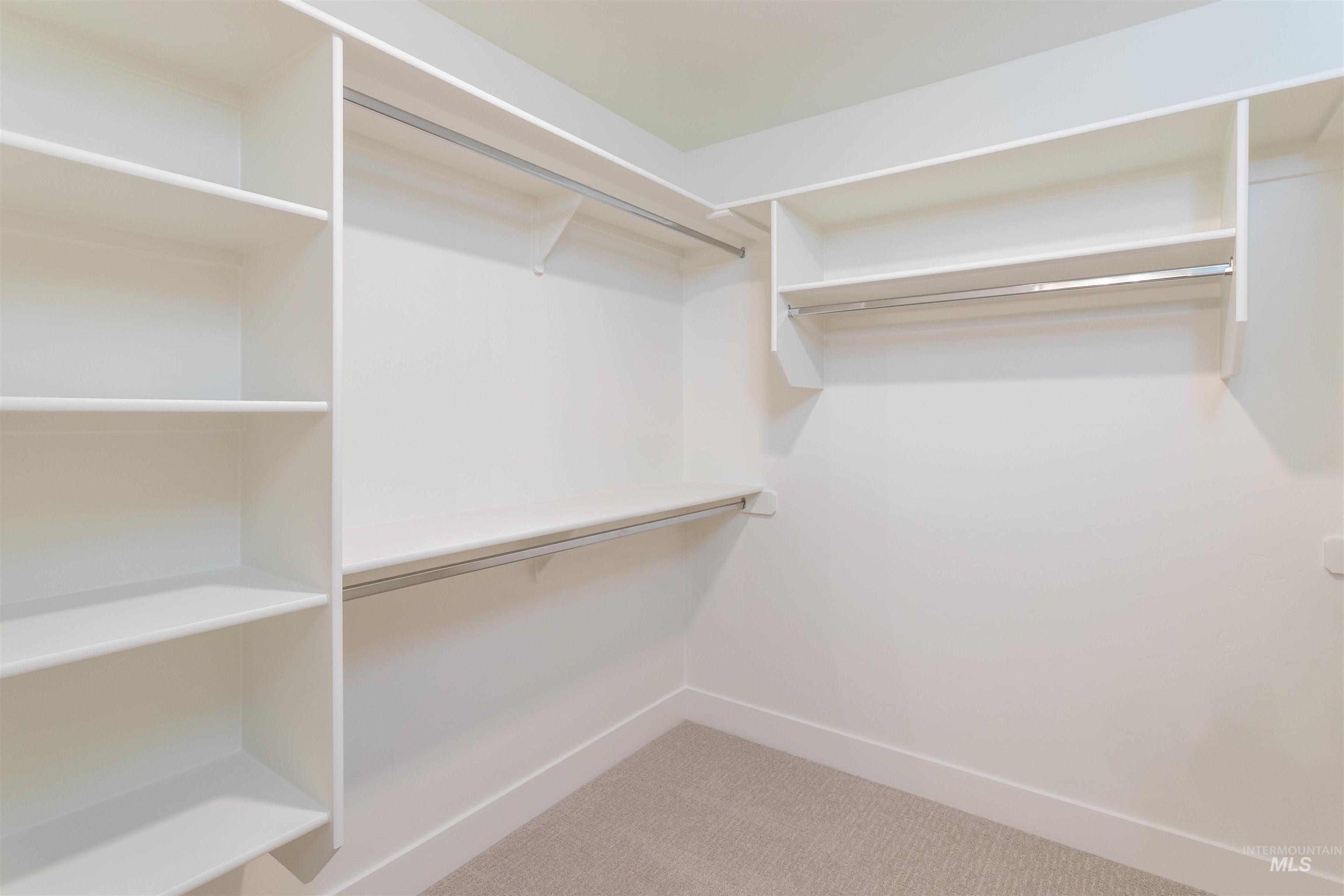 6186 N Holly Springs Ln, Eagle, Idaho 83616, 3 Bedrooms, 2.5 Bathrooms, Residential For Sale, Price $449,900,MLS 98952933