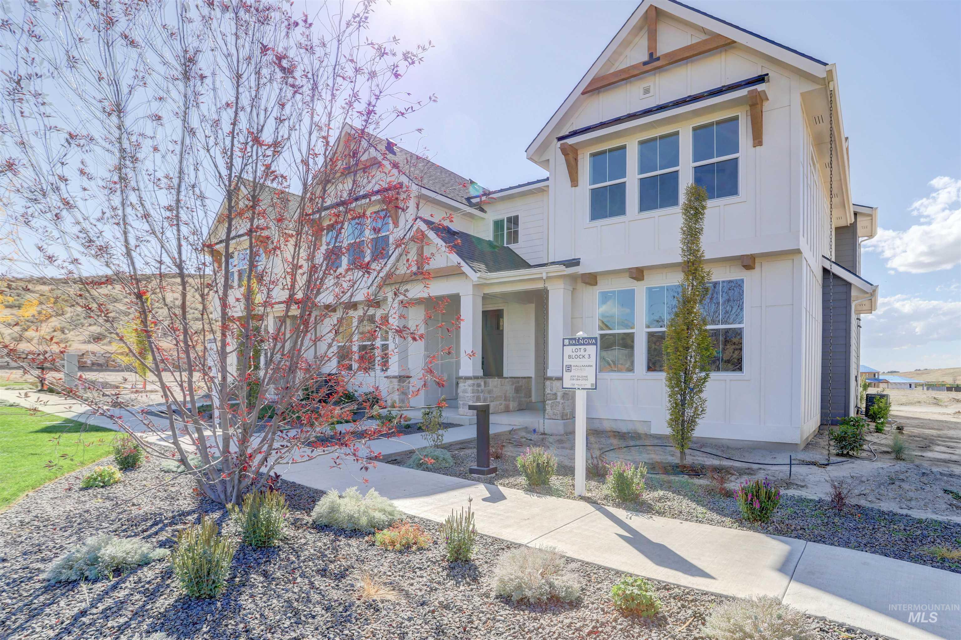 6186 N Holly Springs Ln, Eagle, Idaho 83616, 3 Bedrooms, 2.5 Bathrooms, Residential For Sale, Price $449,900,MLS 98952933