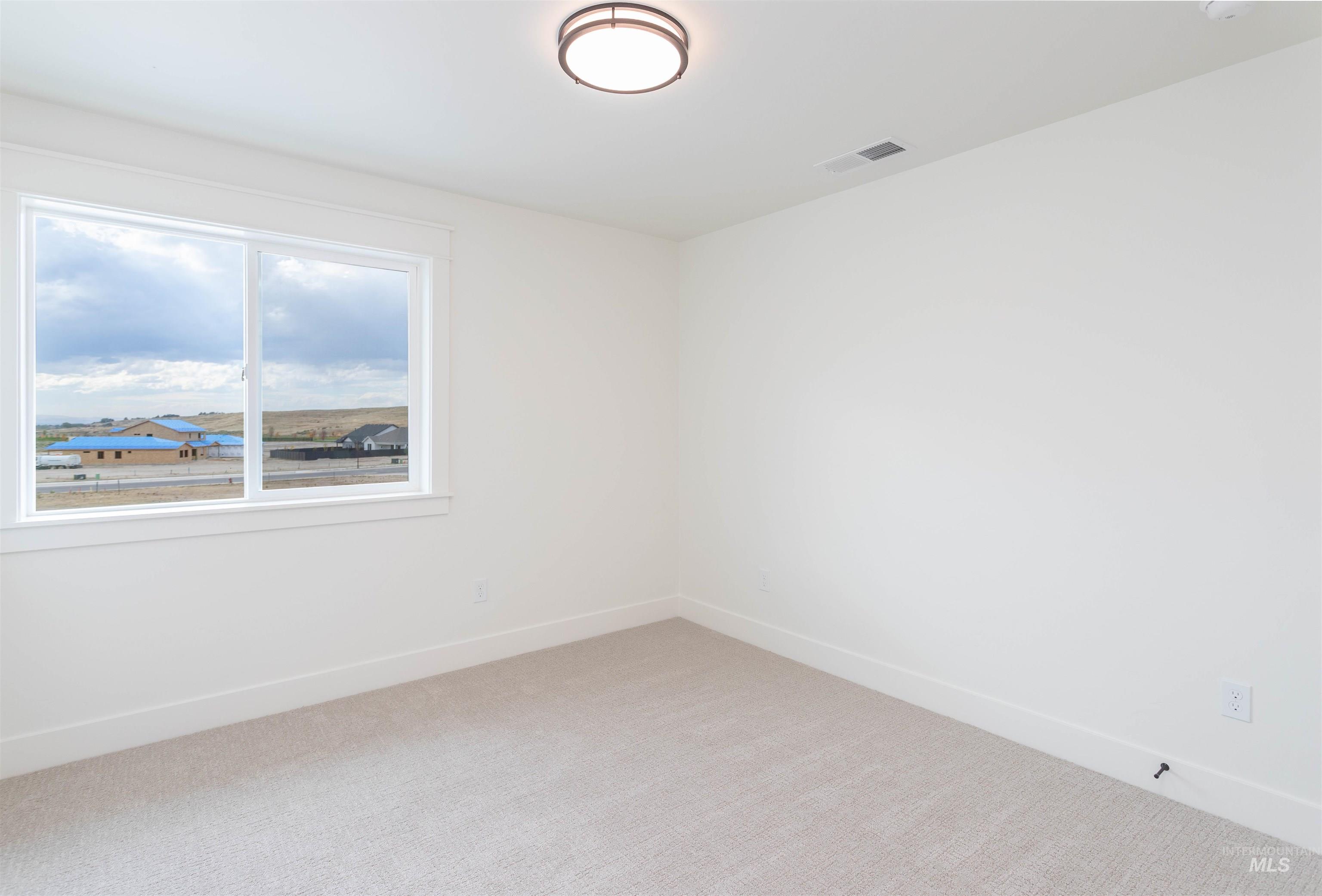 6186 N Holly Springs Ln, Eagle, Idaho 83616, 3 Bedrooms, 2.5 Bathrooms, Residential For Sale, Price $449,900,MLS 98952933