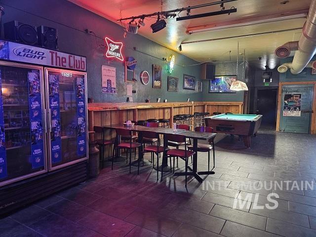 109 N Plymouth Ave, New Plymouth, Idaho 83655, 2 Bedrooms, Business/Commercial For Sale, Price $385,000,MLS 98952963