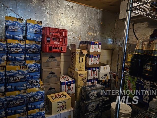 109 N Plymouth Ave, New Plymouth, Idaho 83655, 2 Bedrooms, Business/Commercial For Sale, Price $385,000,MLS 98952963