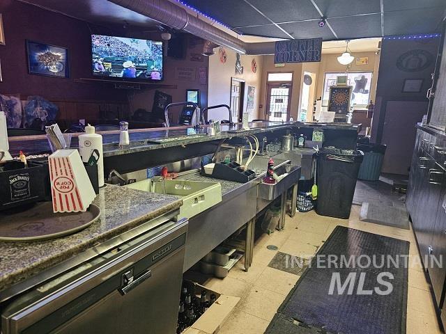 109 N Plymouth Ave, New Plymouth, Idaho 83655, 2 Bedrooms, Business/Commercial For Sale, Price $385,000,MLS 98952963