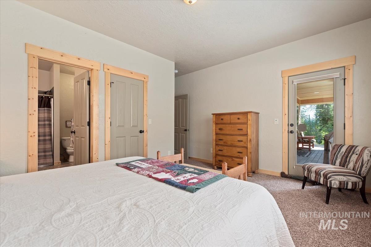 23 Waterline Ln, Cascade, Idaho 83611, 3 Bedrooms, 2 Bathrooms, Residential For Sale, Price $700,000,MLS 98952968