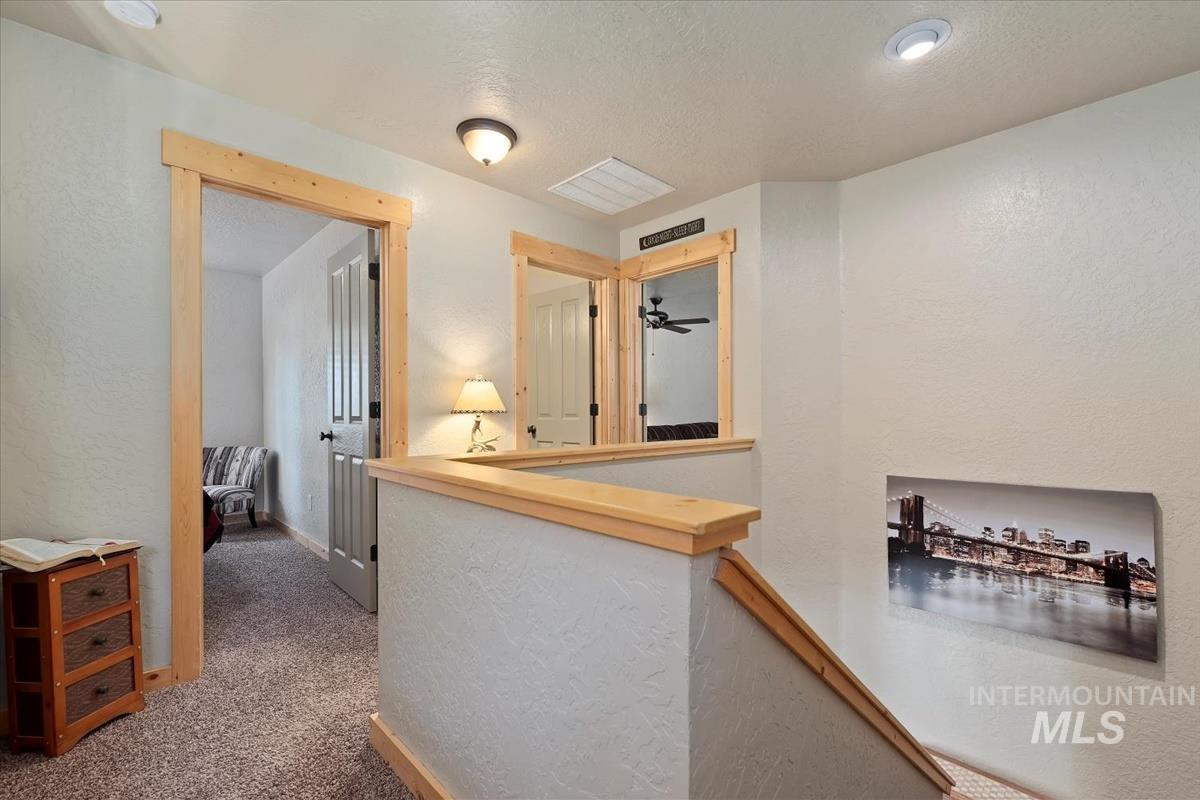 23 Waterline Ln, Cascade, Idaho 83611, 3 Bedrooms, 2 Bathrooms, Residential For Sale, Price $700,000,MLS 98952968