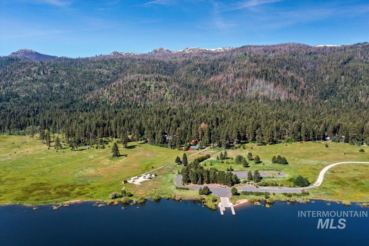 23 Waterline Ln, Cascade, Idaho 83611, 3 Bedrooms, 2 Bathrooms, Residential For Sale, Price $700,000,MLS 98952968