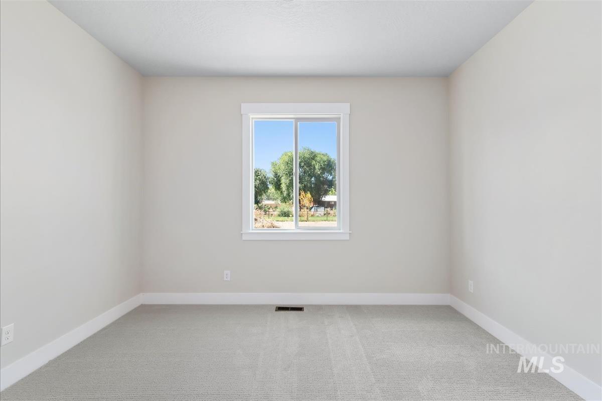 419 Hidden Mill Ct, Middleton, Idaho 83644, 3 Bedrooms, 2 Bathrooms, Residential For Sale, Price $549,900,MLS 98952995