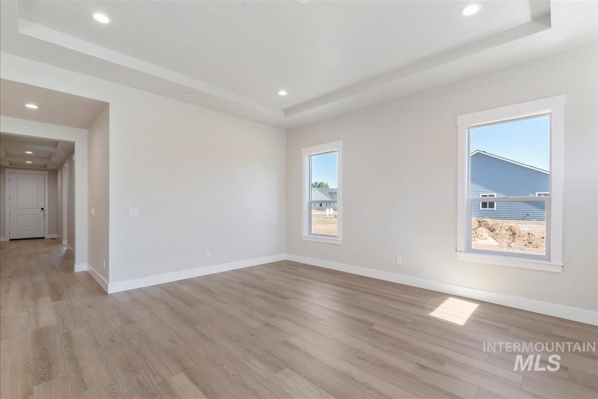 419 Hidden Mill Ct, Middleton, Idaho 83644, 3 Bedrooms, 2 Bathrooms, Residential For Sale, Price $549,900,MLS 98952995